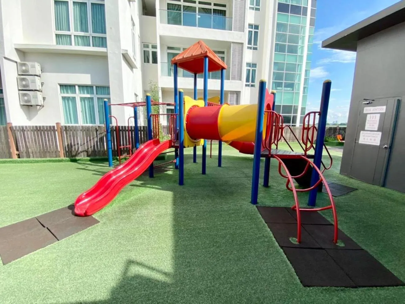 Children play ground in KSL D'Esplanade Apartment Suites by SC Homestay