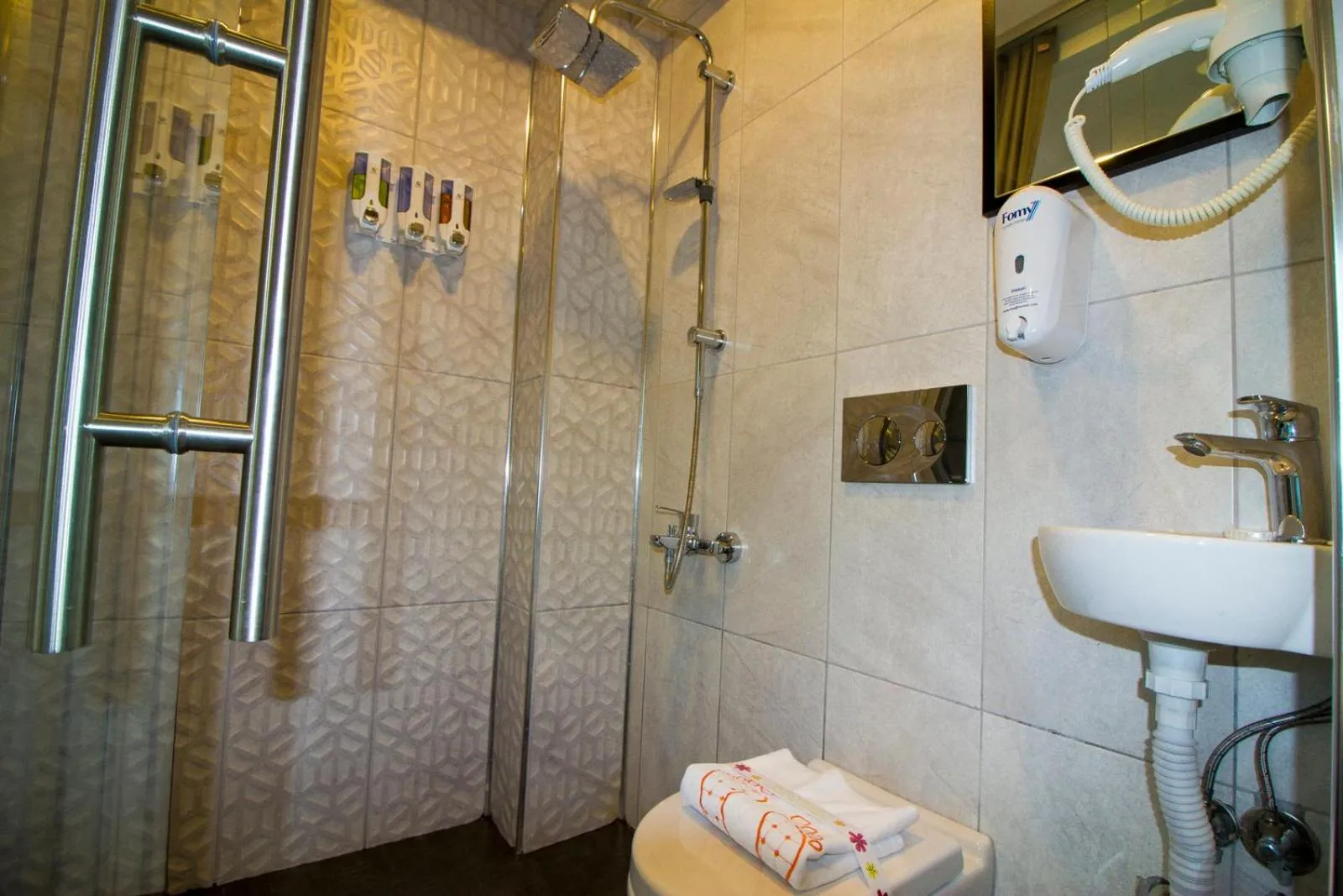 Bathroom in Nostalji Hotel