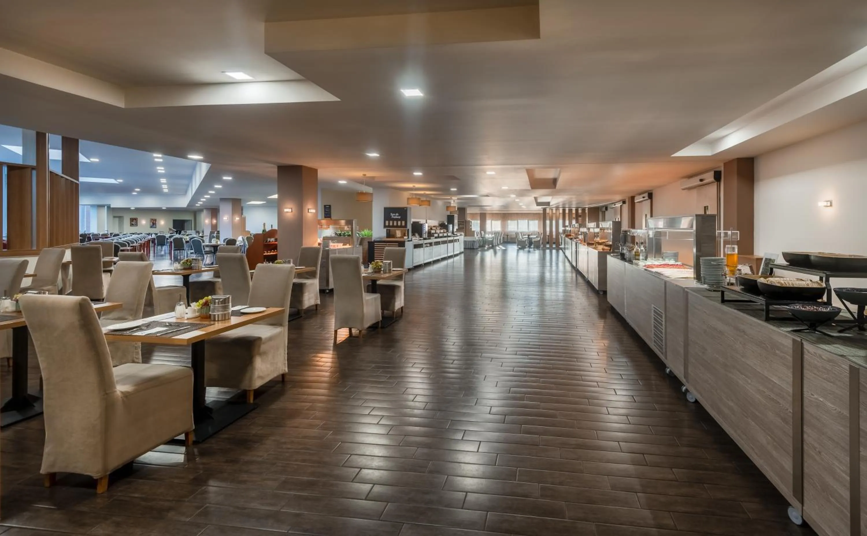 Restaurant/places to eat in Hunguest Hotel Gyula