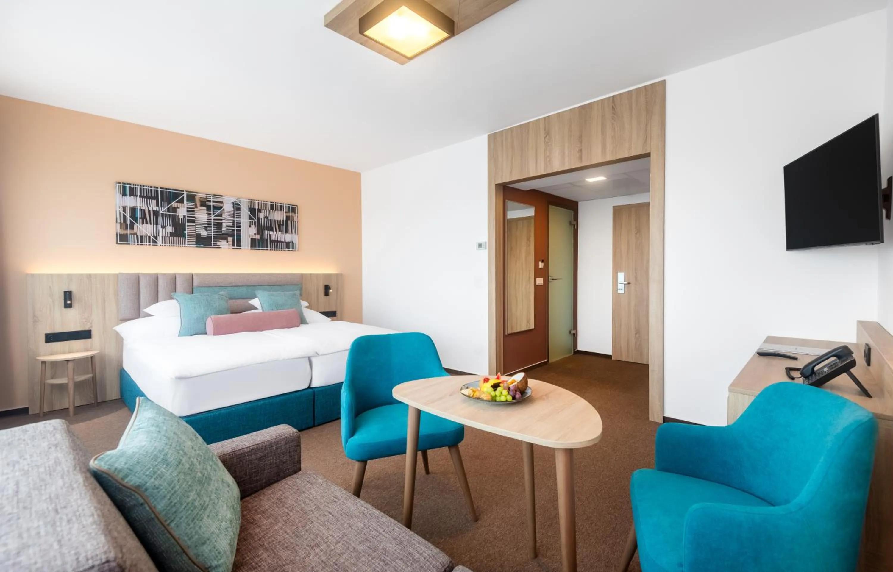 Photo of the whole room, Bed in Hunguest Hotel Gyula