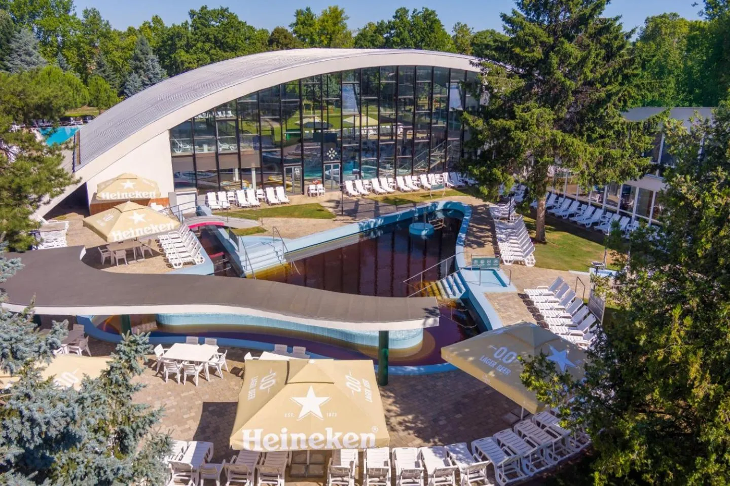 Hot Spring Bath in Hunguest Hotel Béke