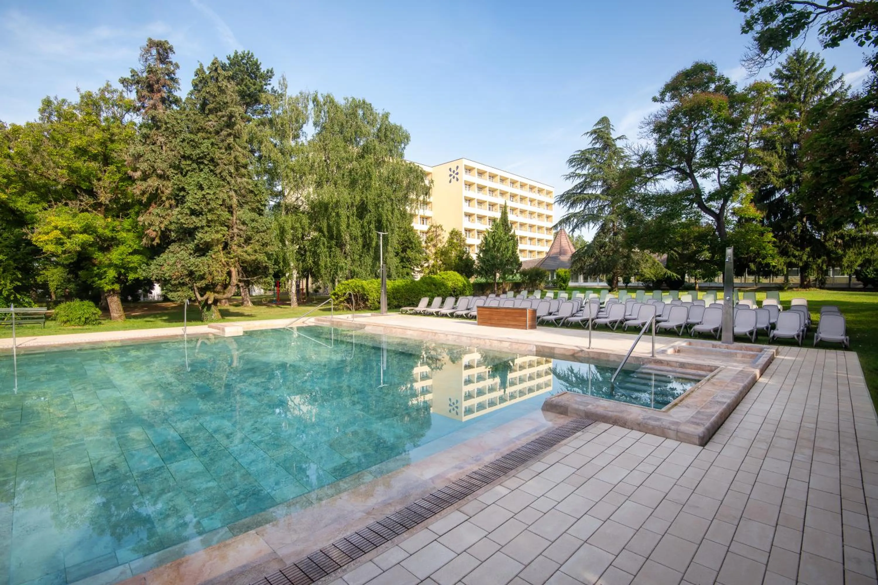 Swimming pool in Hunguest Helios Hévíz