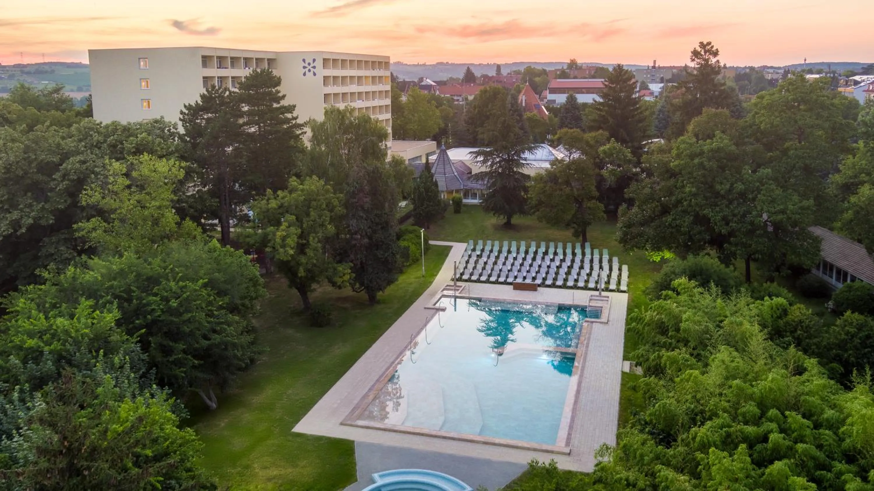 Swimming pool in Hunguest Helios Hévíz