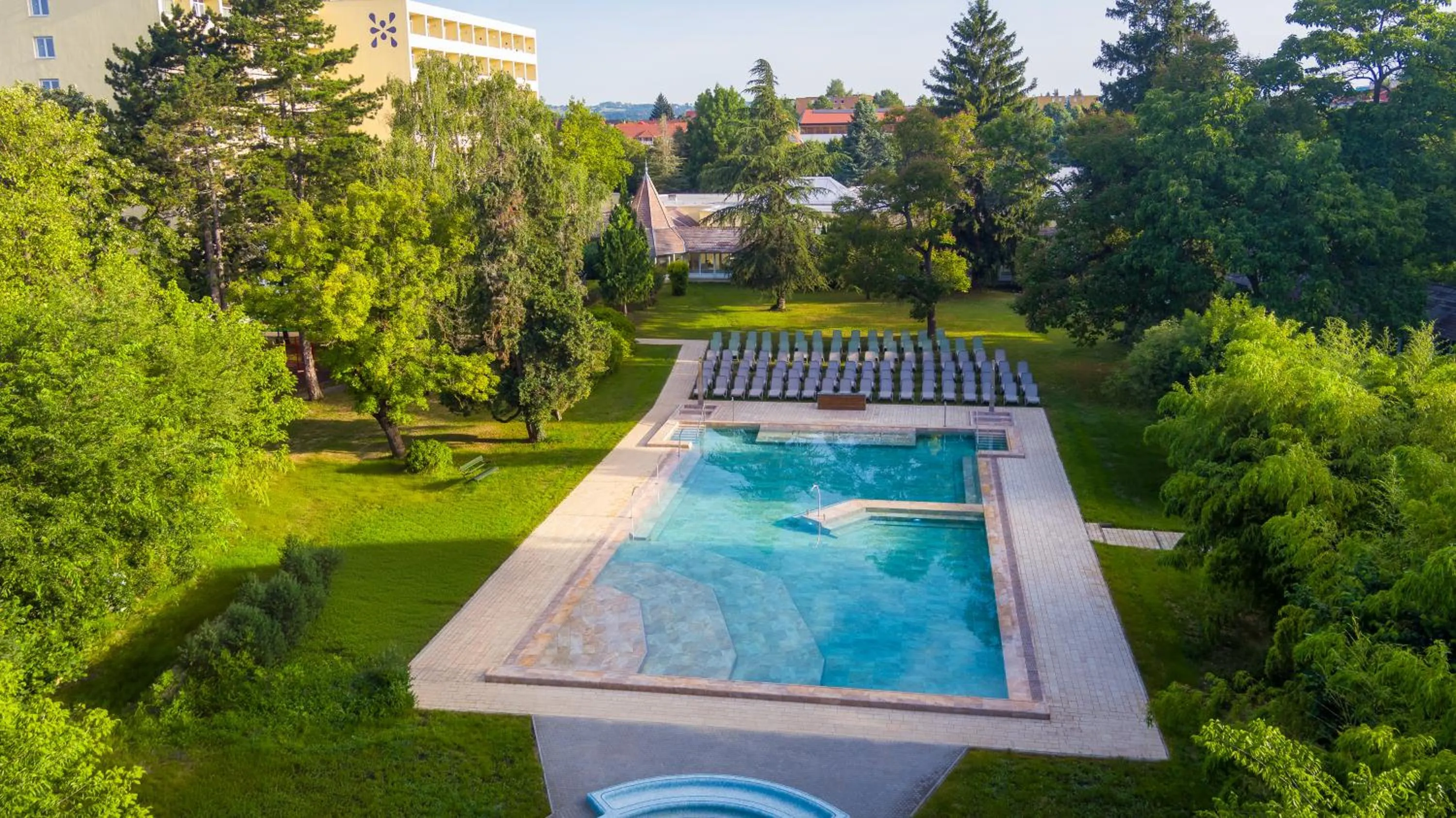 Swimming pool in Hunguest Helios Hévíz