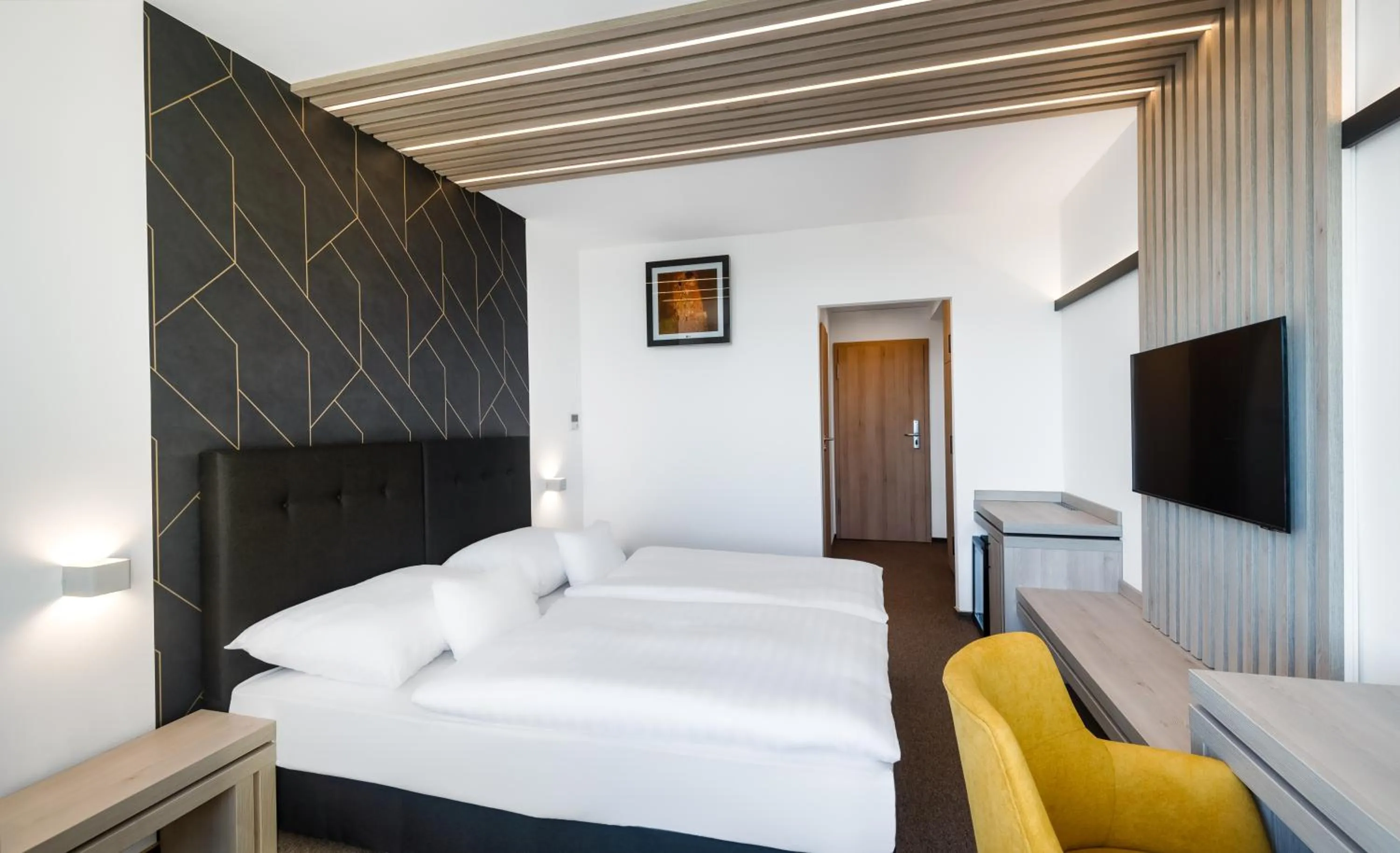 Photo of the whole room, Bed in Hunguest Helios Hévíz