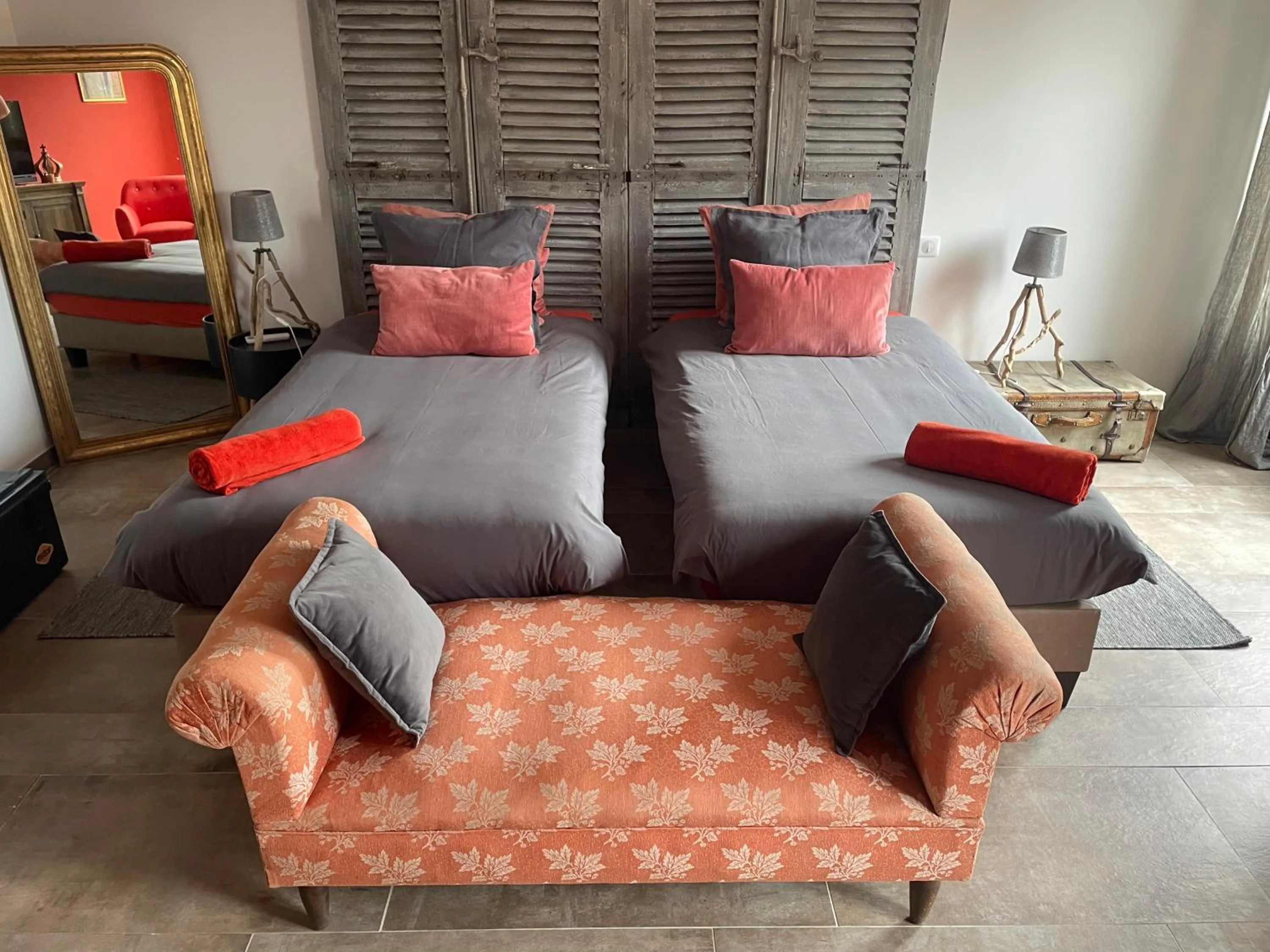 Bedroom in Côté Dentelles