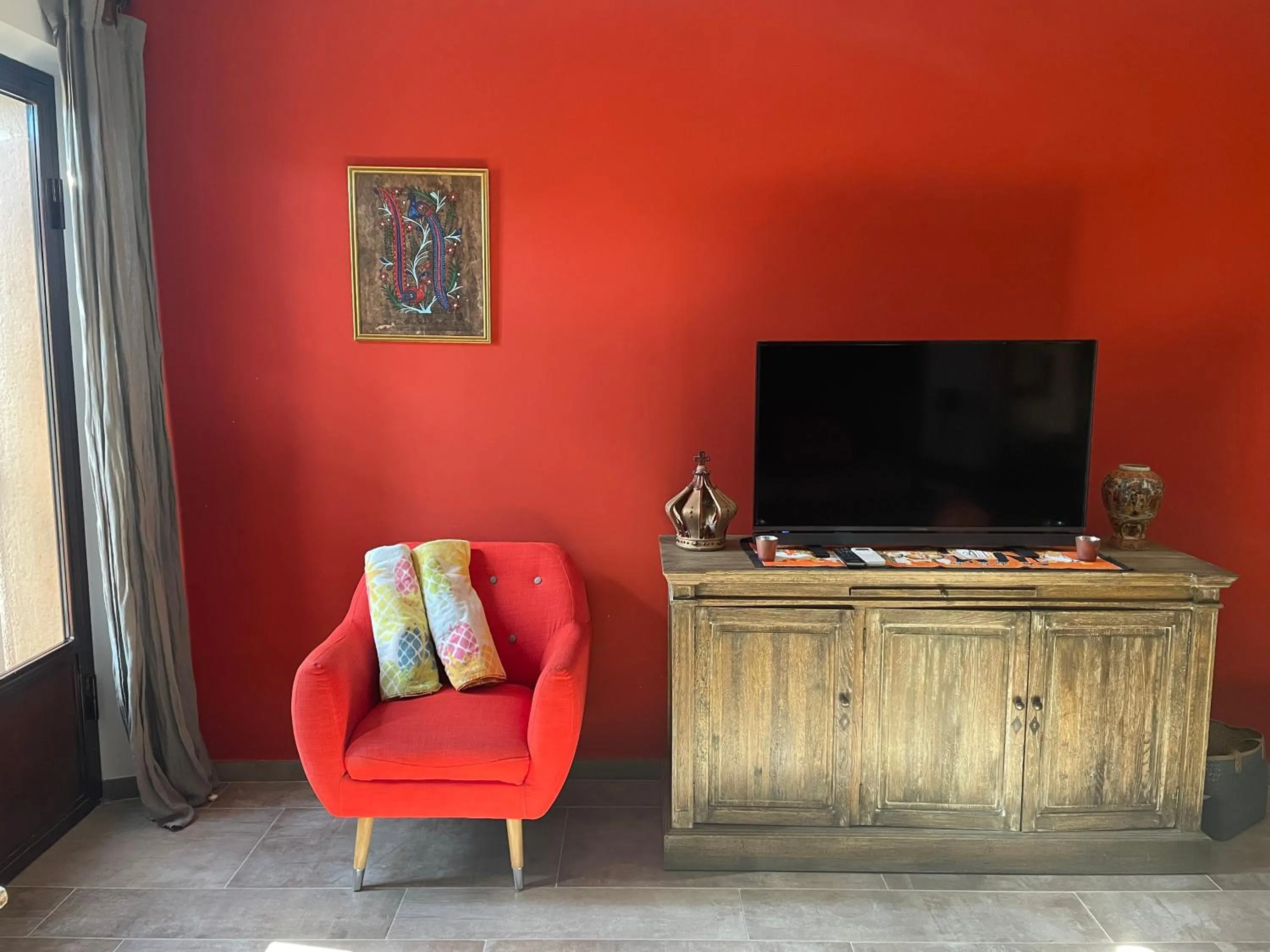 Bedroom in Côté Dentelles