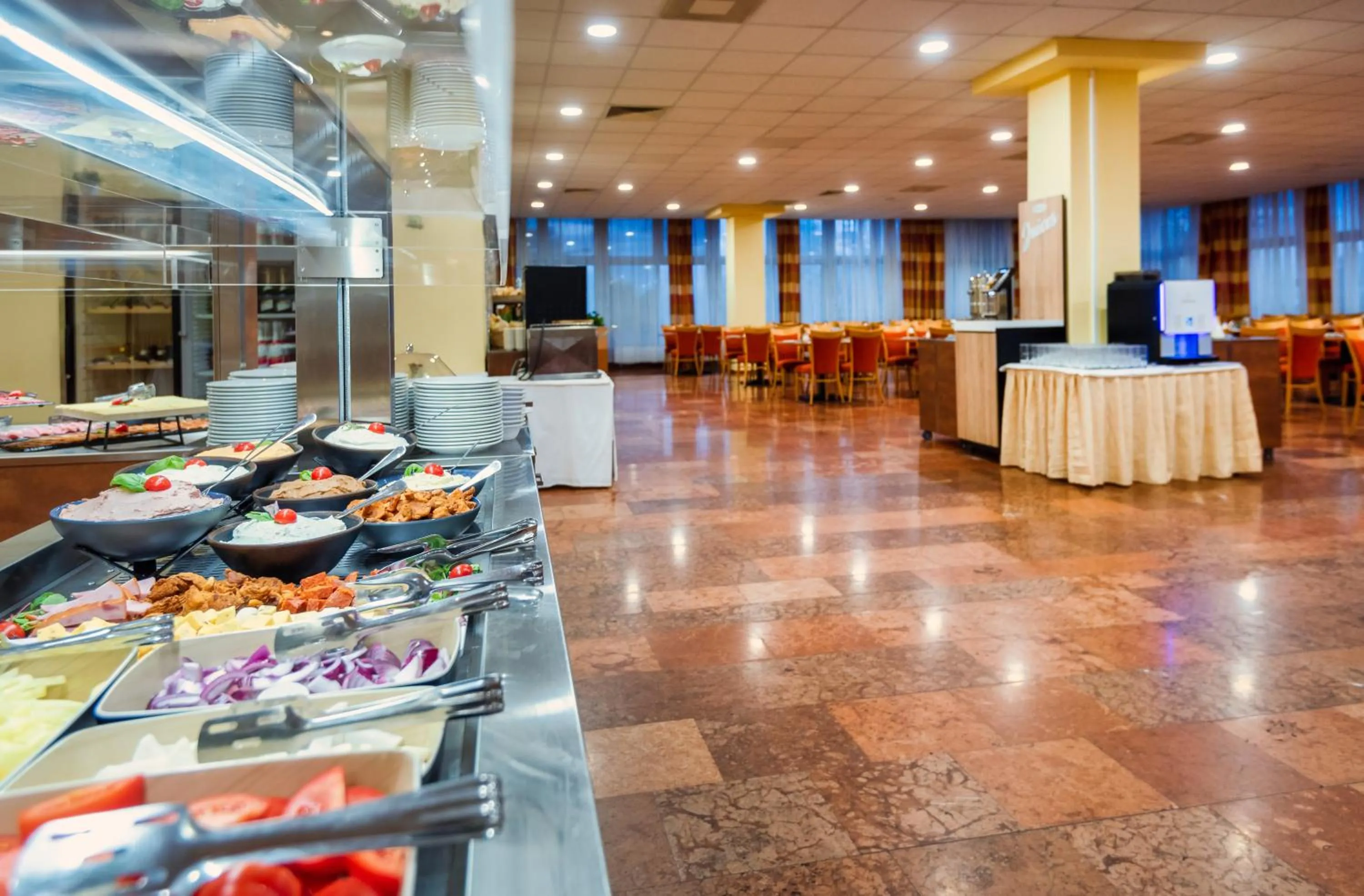 Restaurant/places to eat in Hunguest Hotel Freya