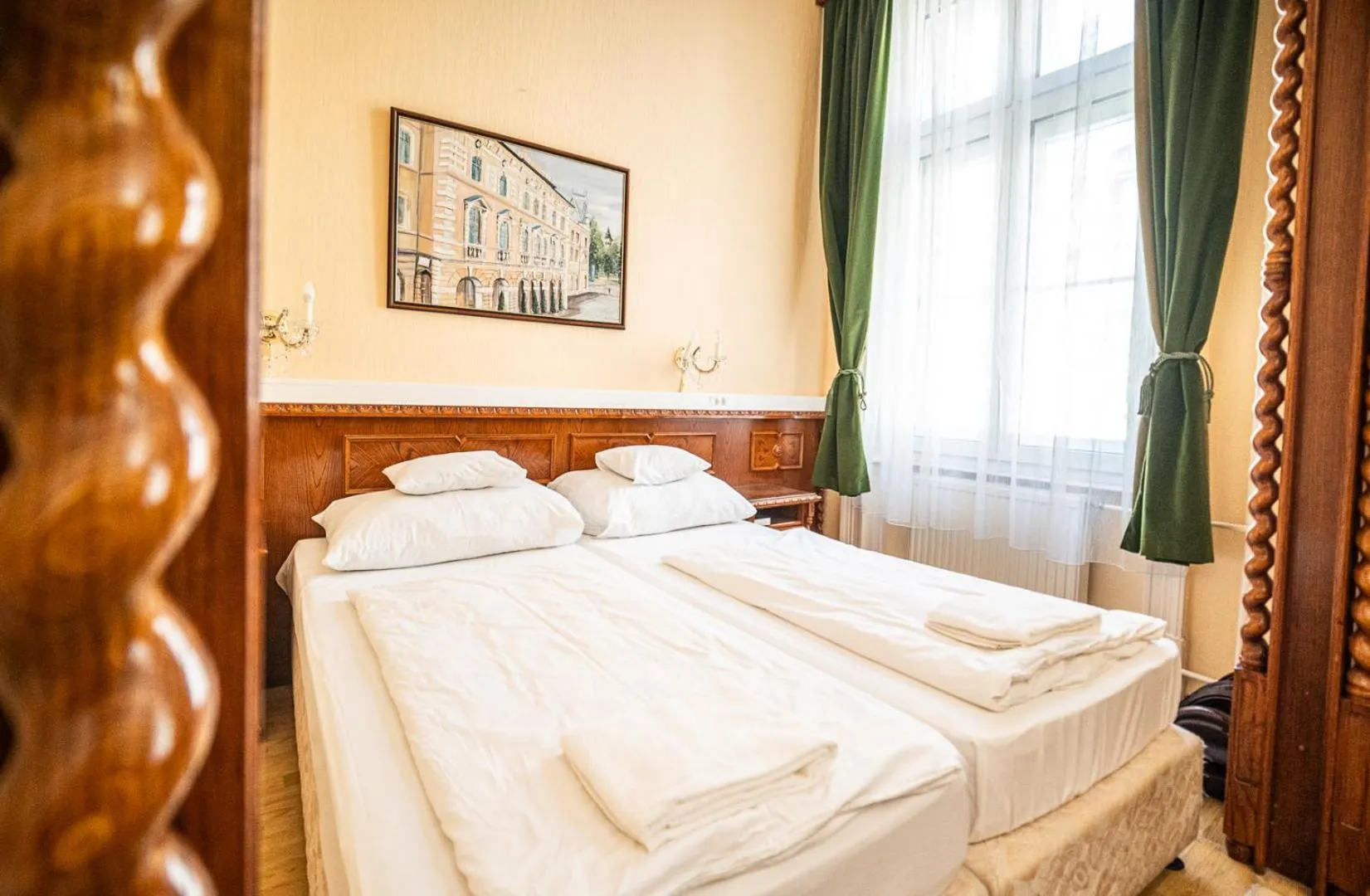 Bedroom, Bed in Tisza Hotel