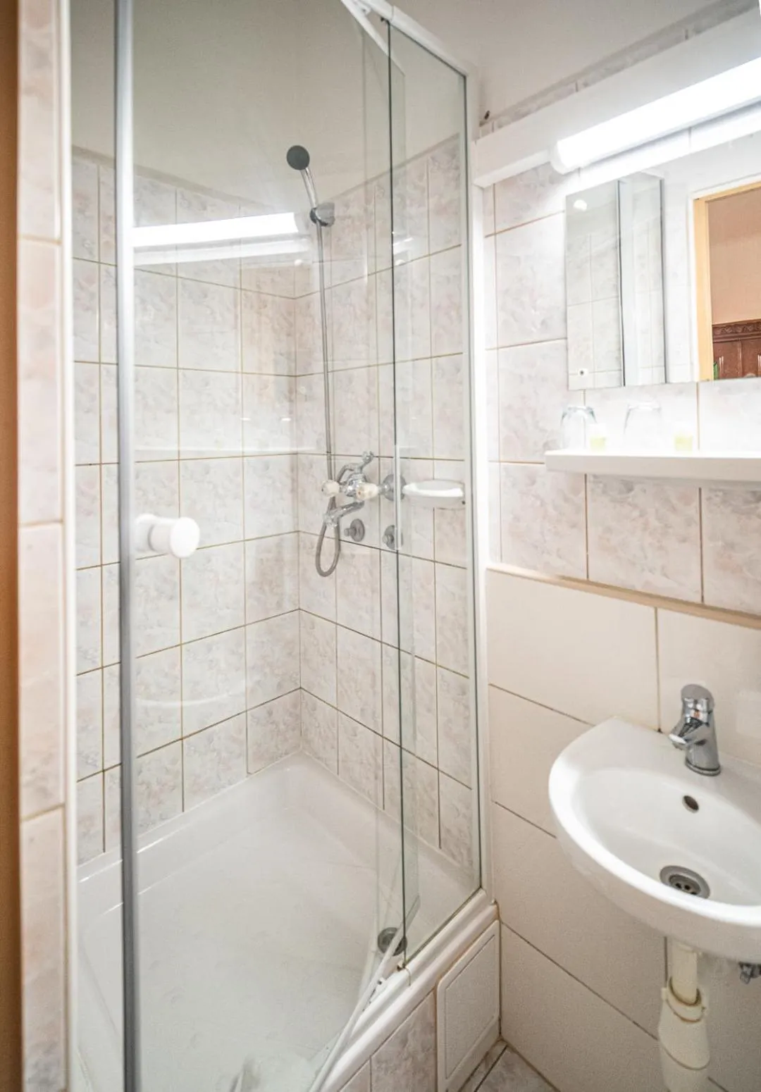 Bathroom in Tisza Hotel