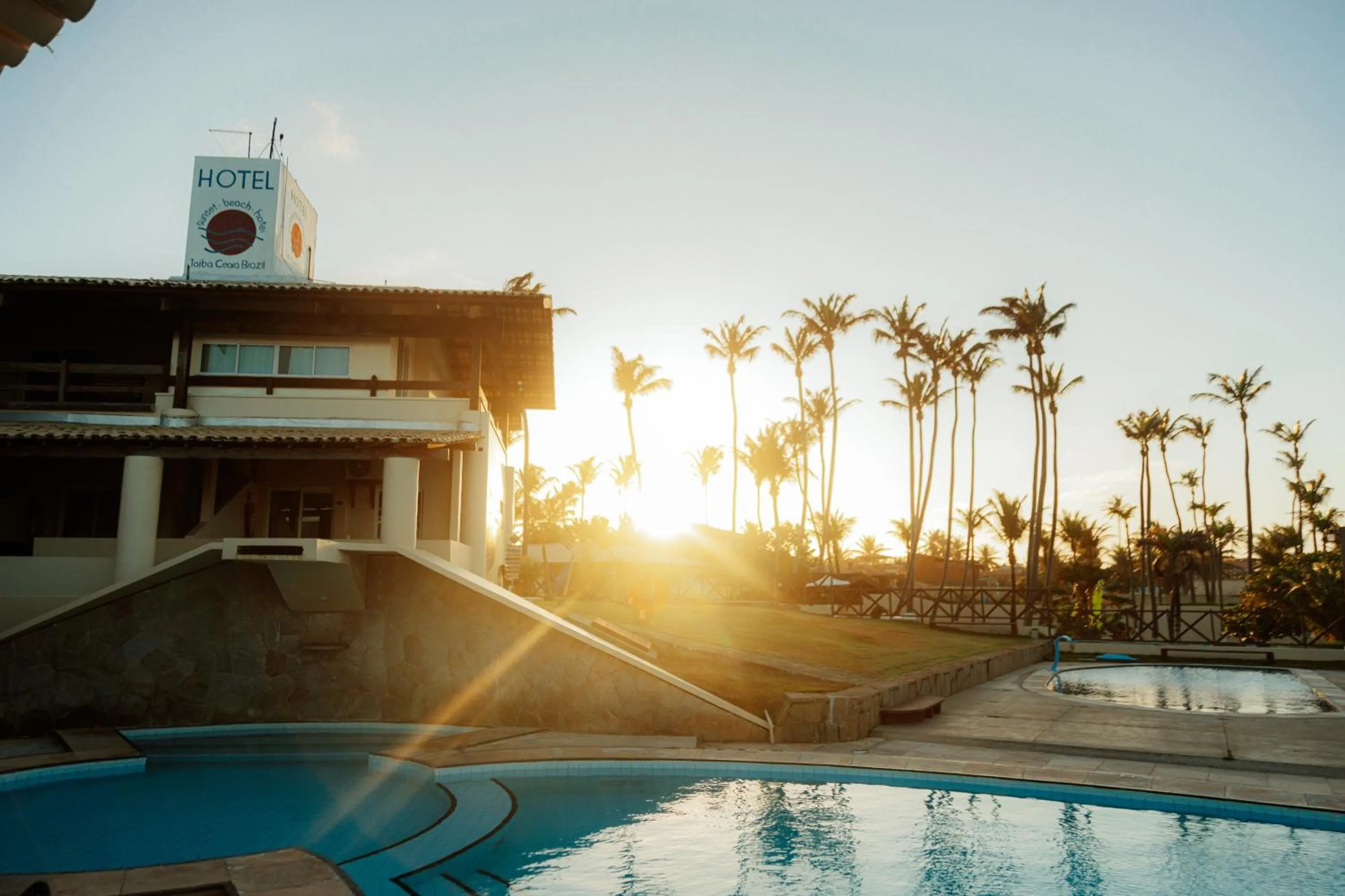 Sunset Beach Taíba Hotel