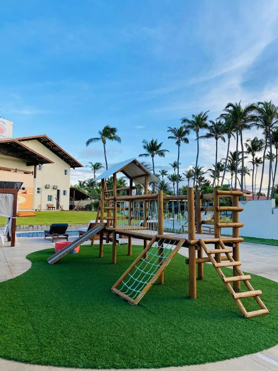 Sunset Beach Taíba Hotel