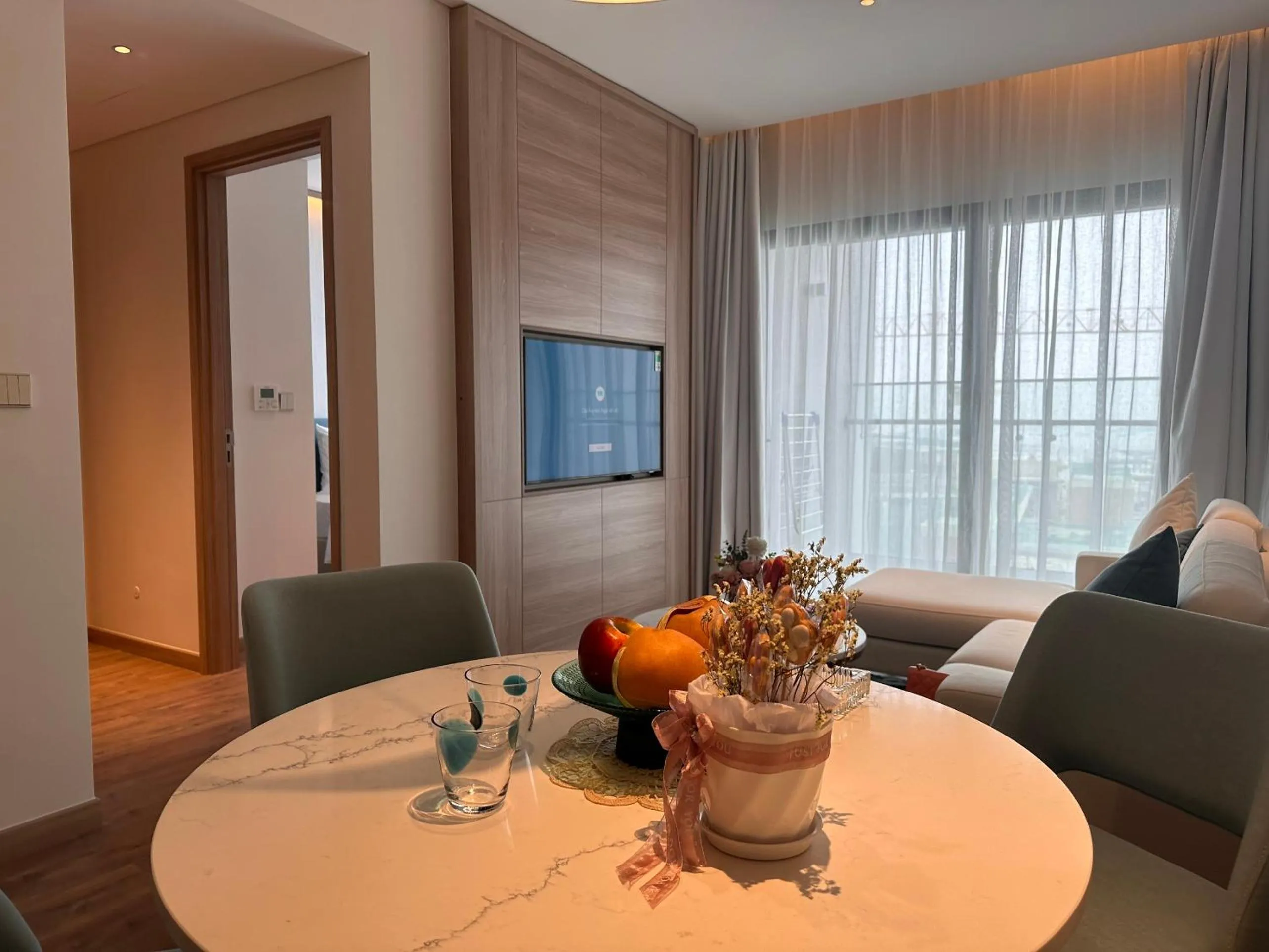 HB Serviced Apartment - 12 Trần Quý Kiên