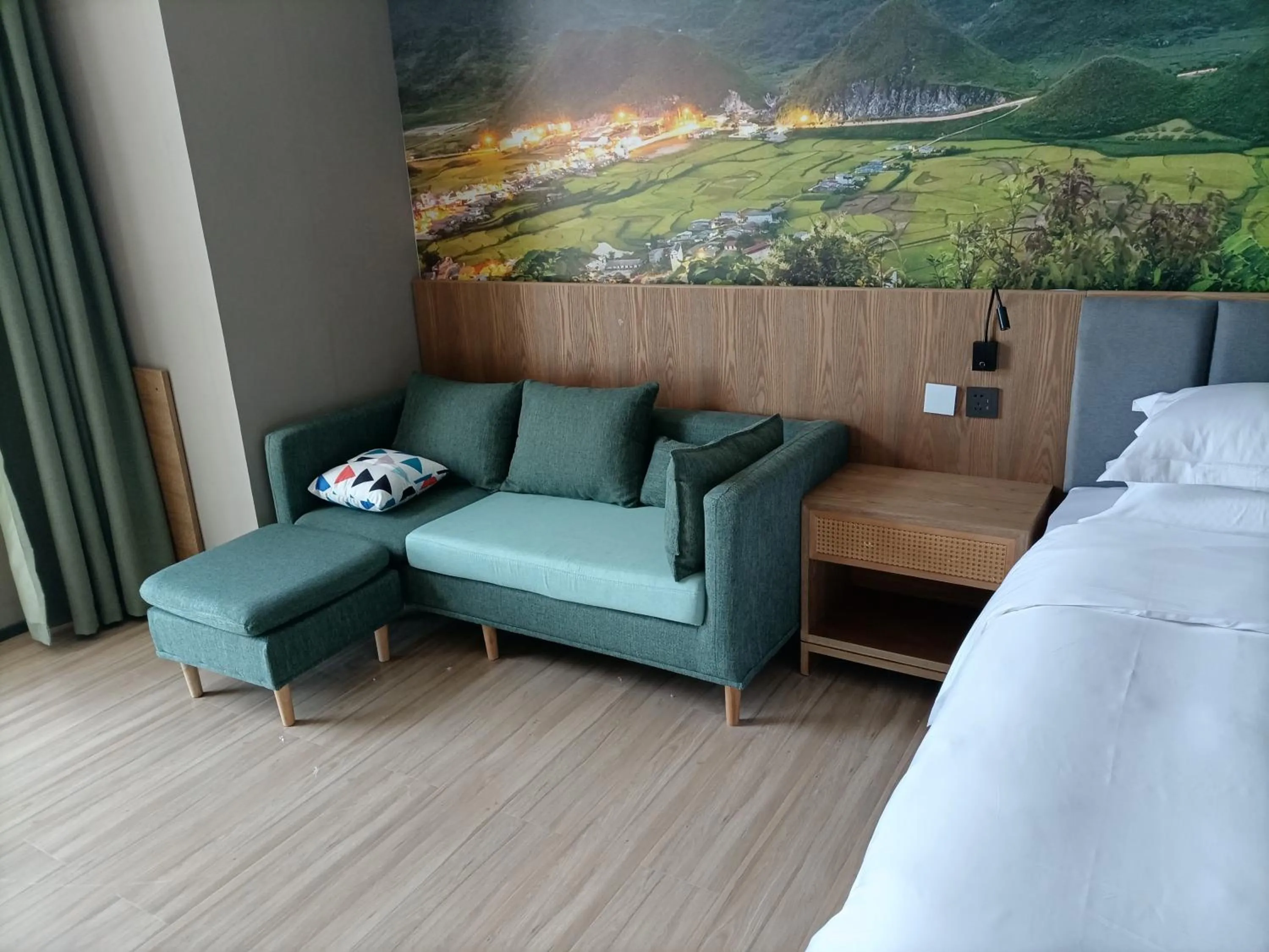 Living room, Bed in TRUE Go hotel