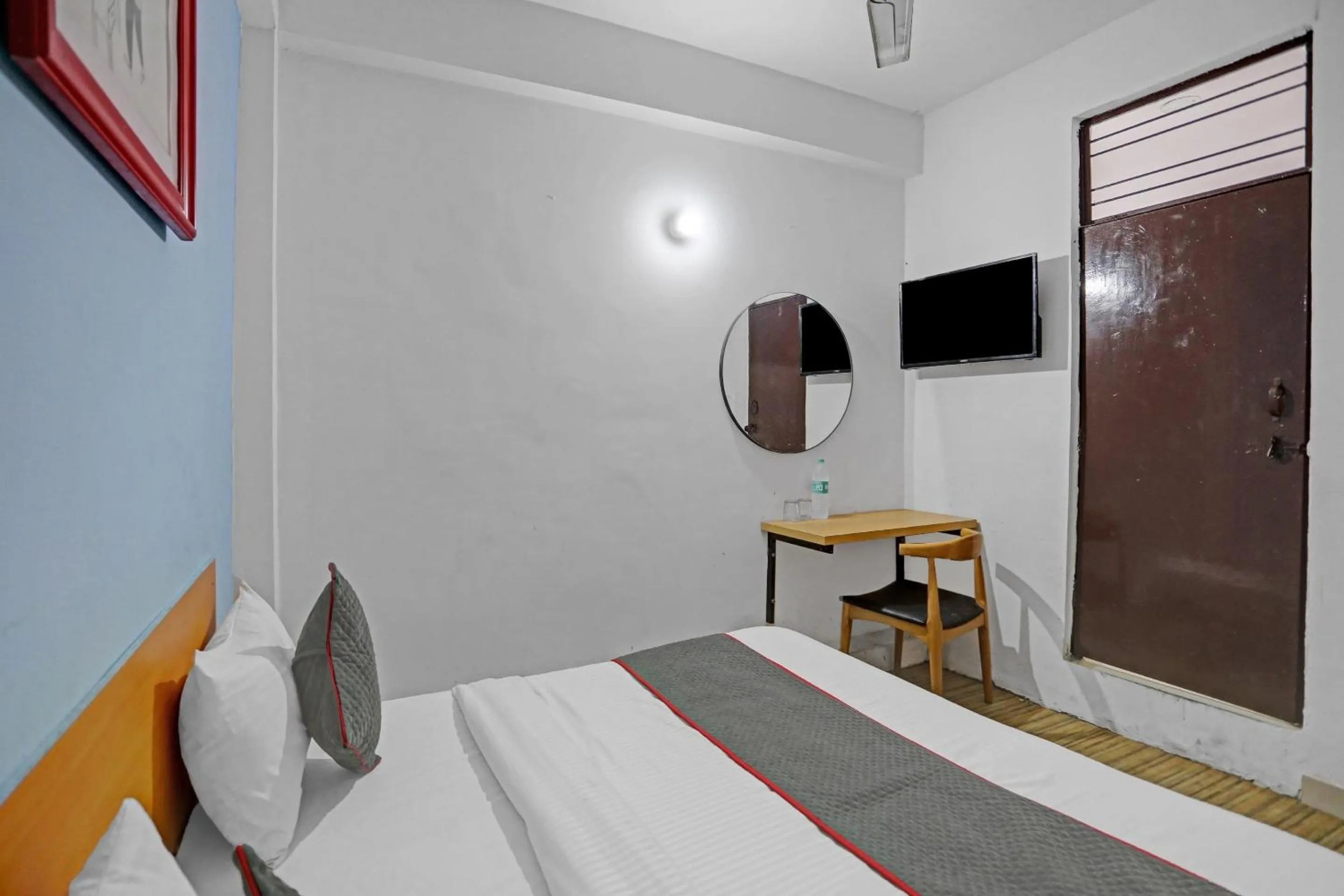 Bedroom, Bed in Hotel O Sky View Residency
