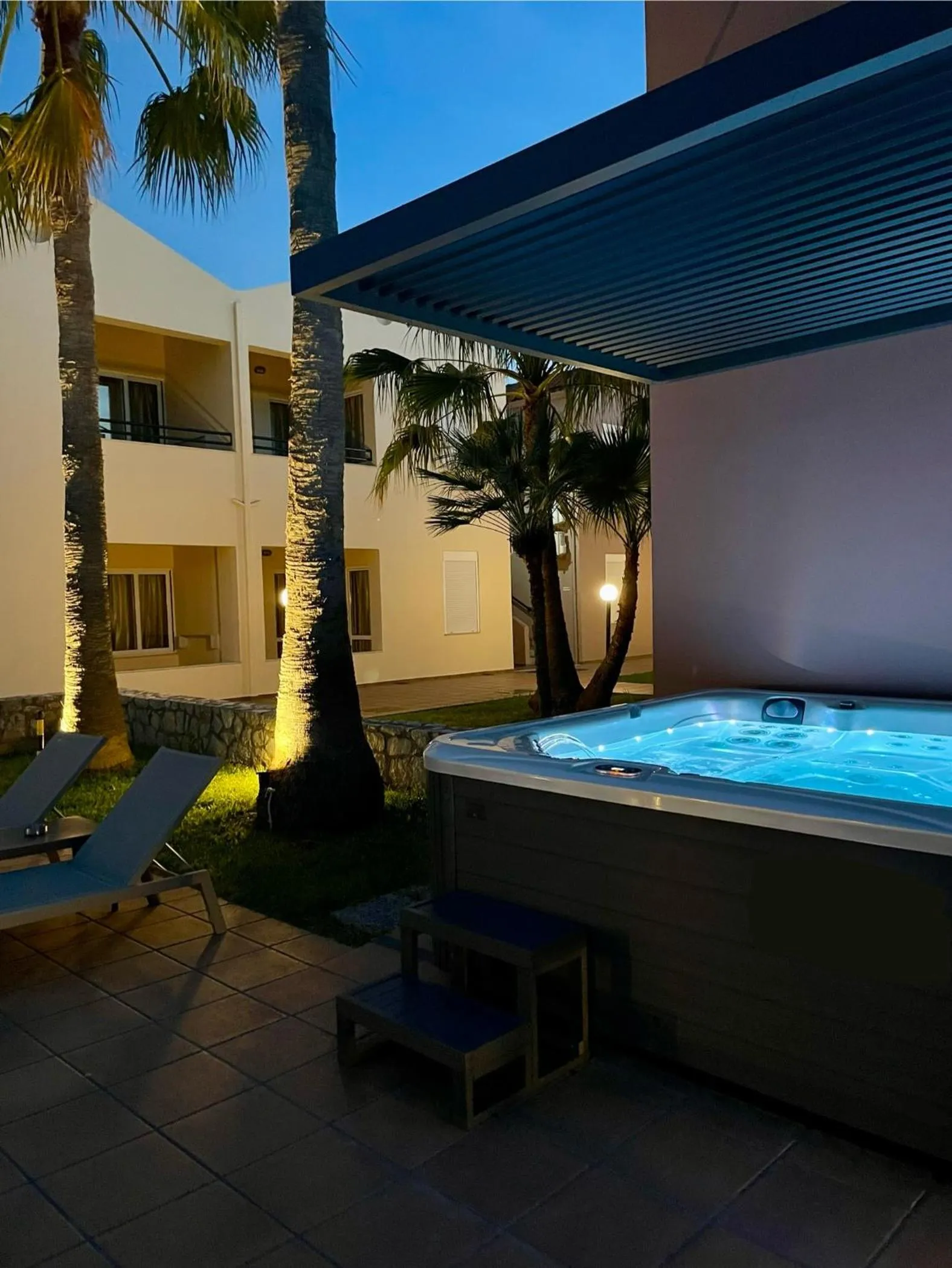 Property building in Theos Holidays Apartments