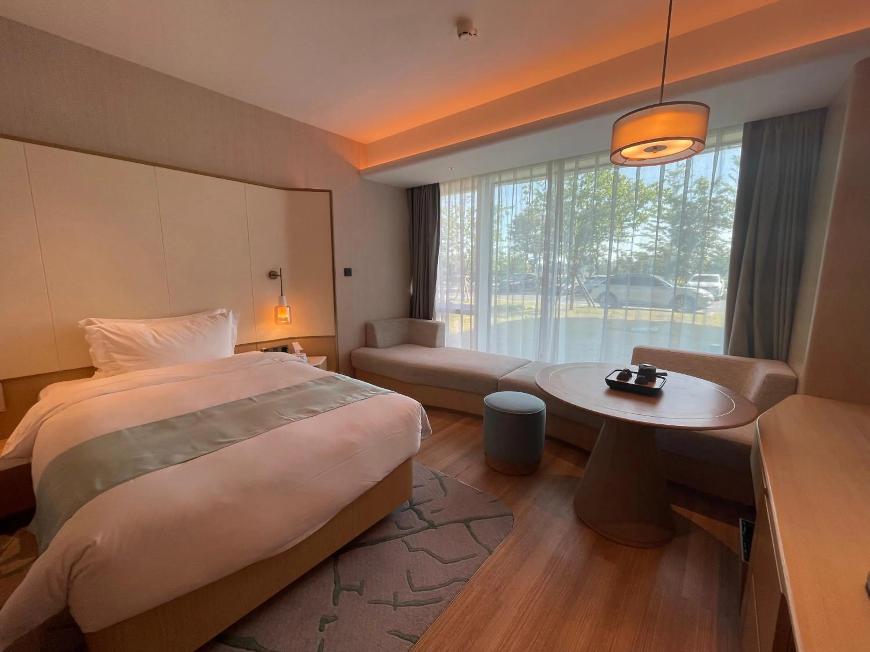 Bedroom, Bed in Wyndham Garden Jinjiang