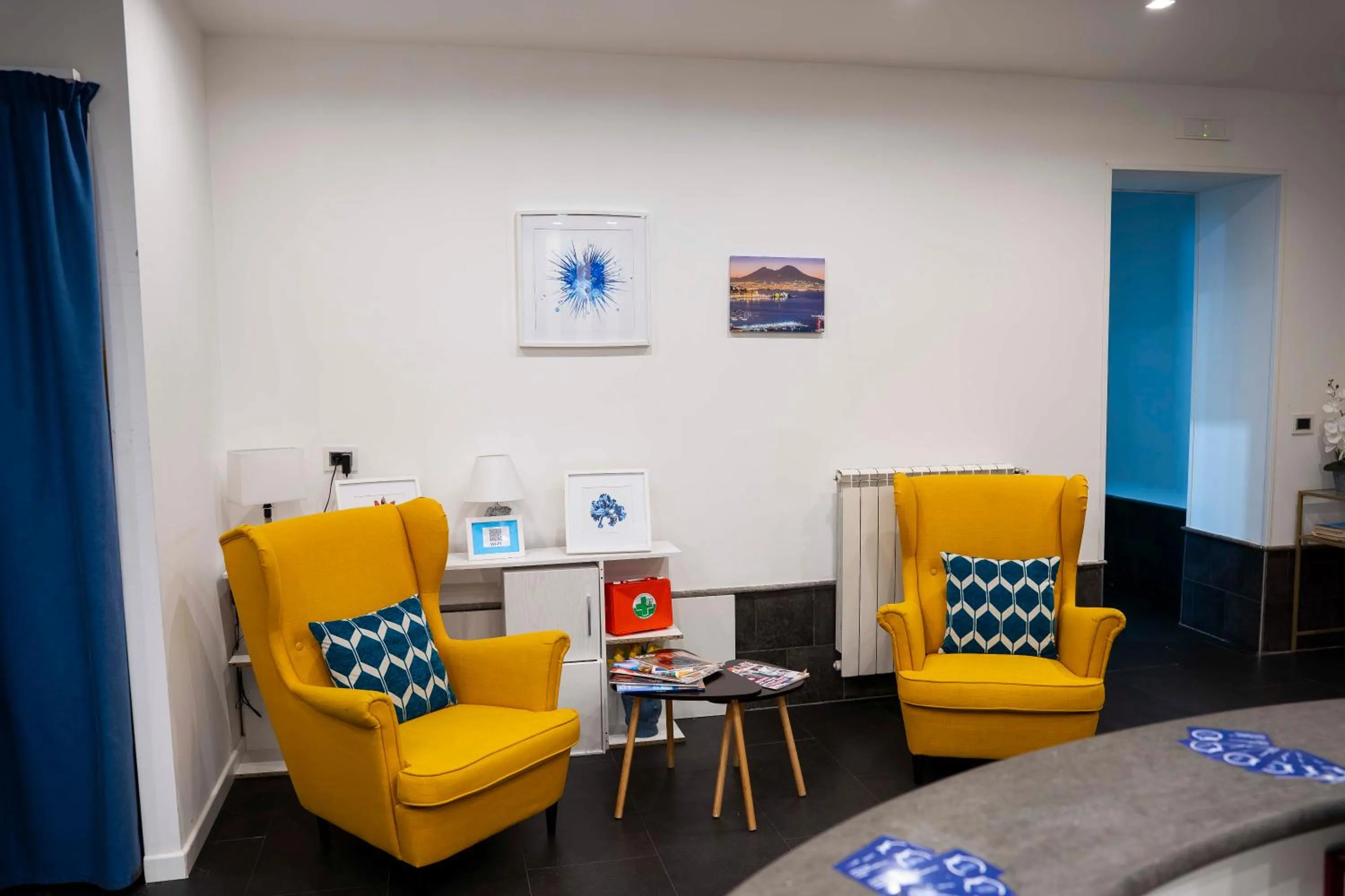 Lobby or reception in Yacht Club Angioino