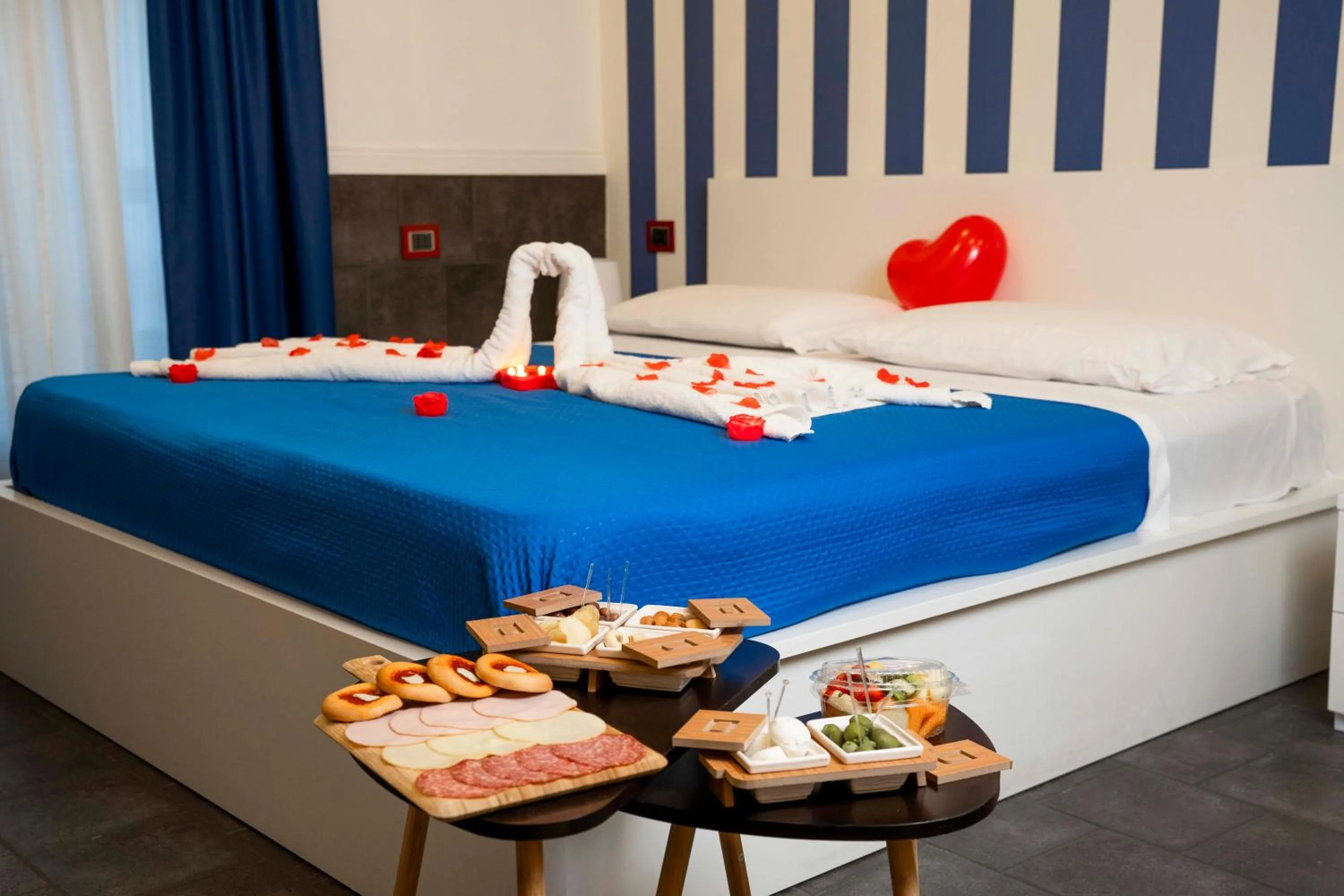 Food and drinks, Bed in Yacht Club Angioino