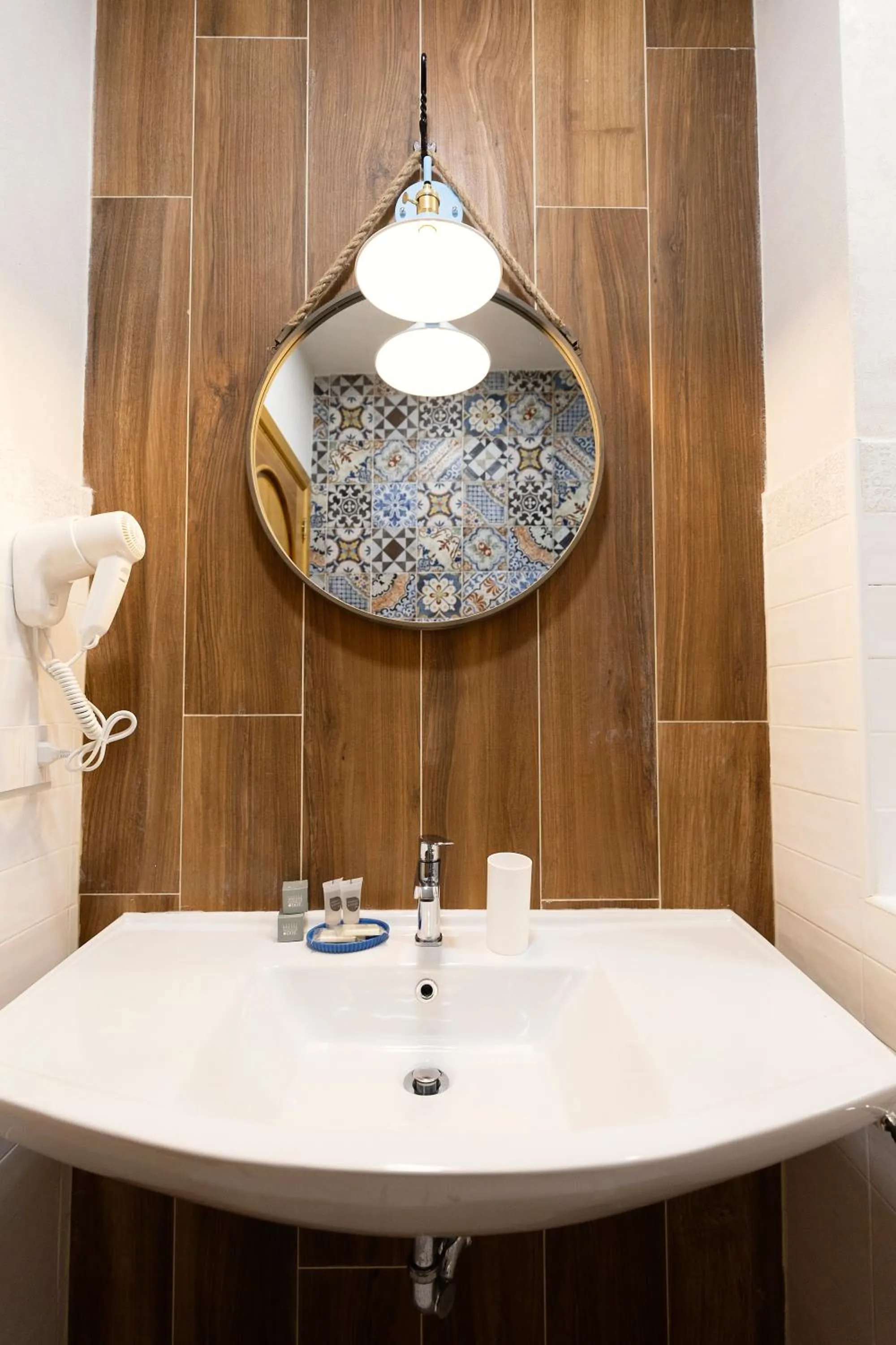 Palazzo Badiale history&rooms