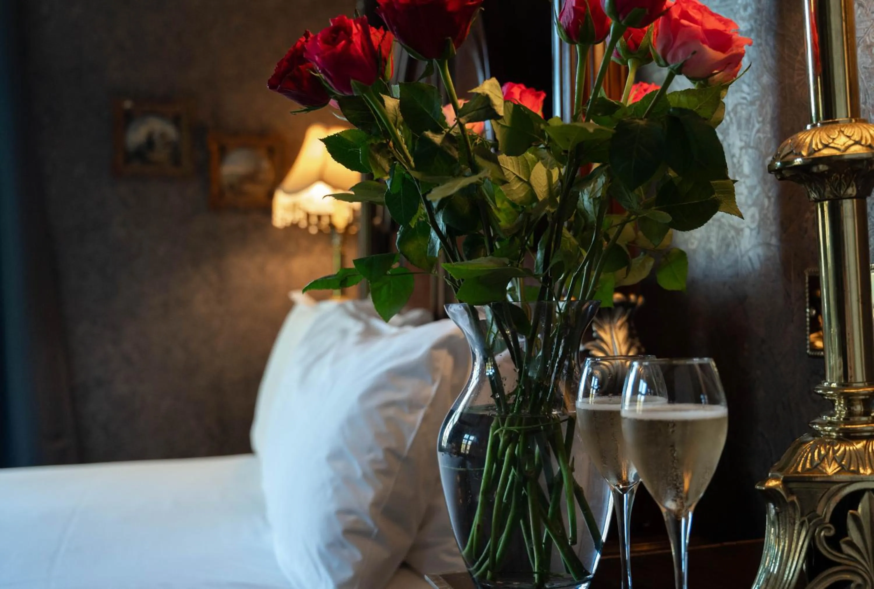 Bed in Melville Castle Hotel