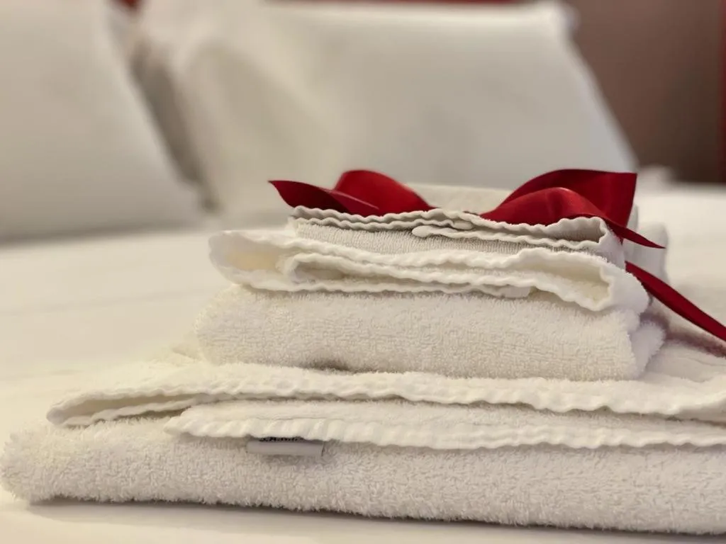 Bed in B&B Romeo Luxury Rooms