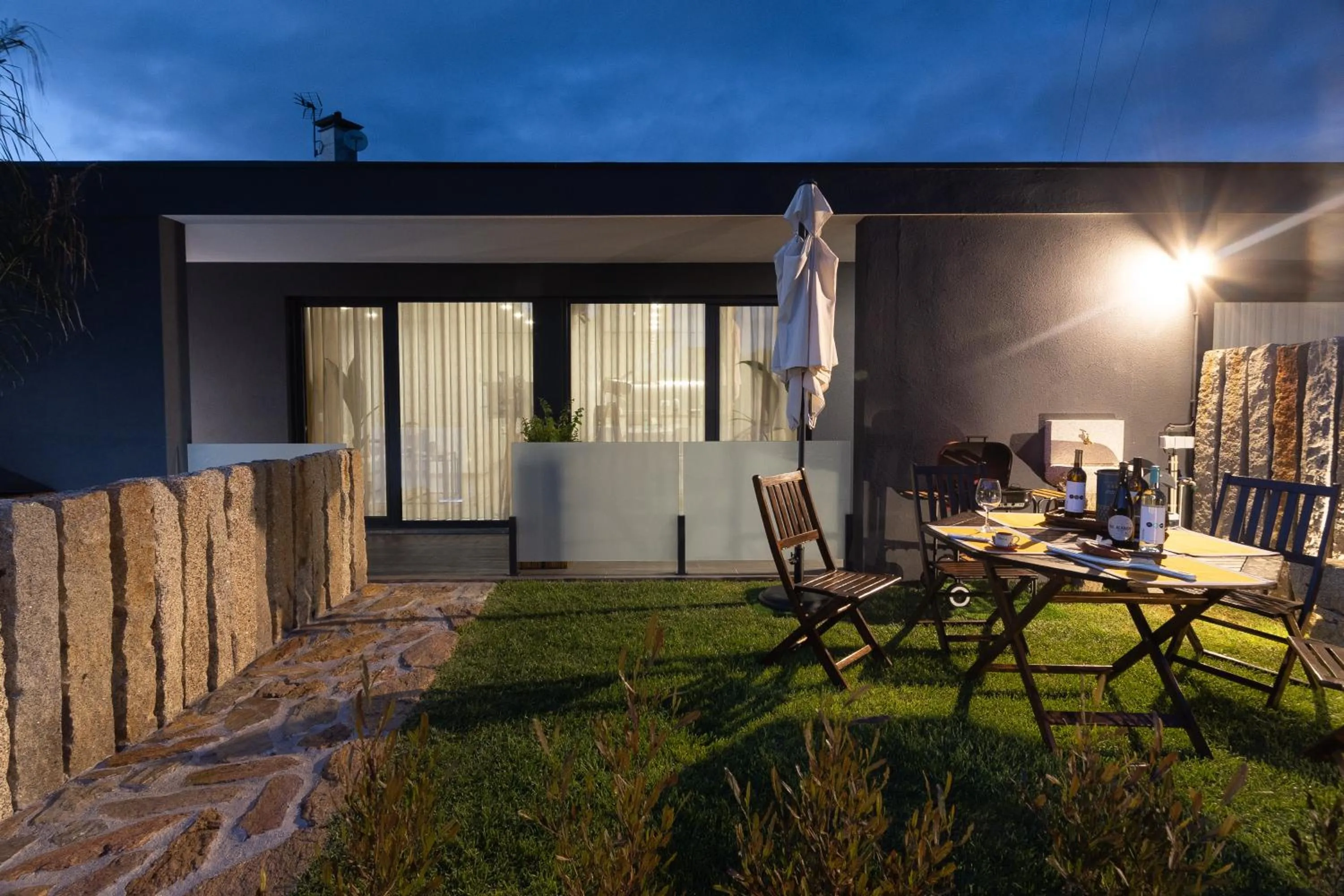 Property building in Abraços dos Avós - Casas de aldeia