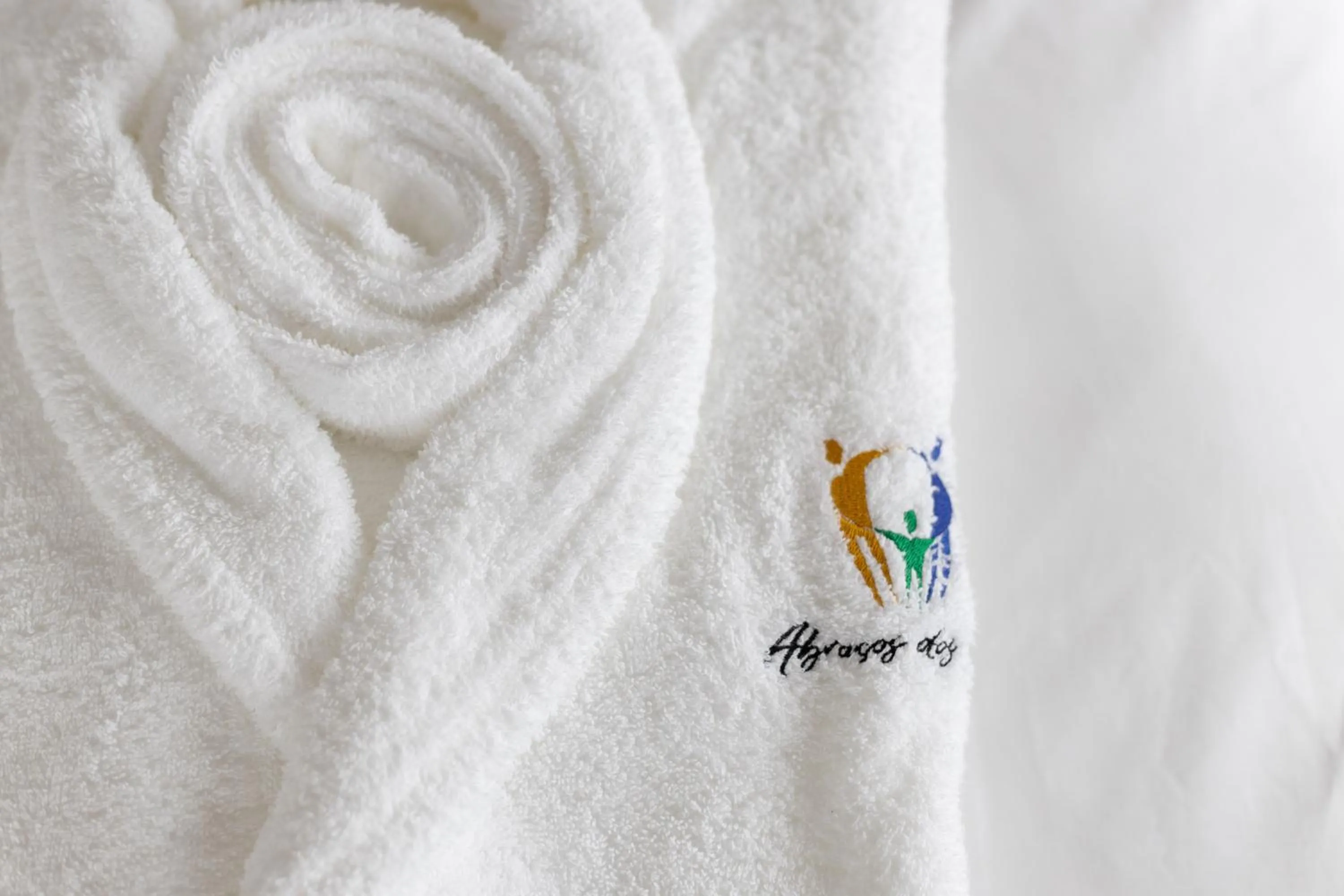 Abraços dos Avós - Casas de aldeia