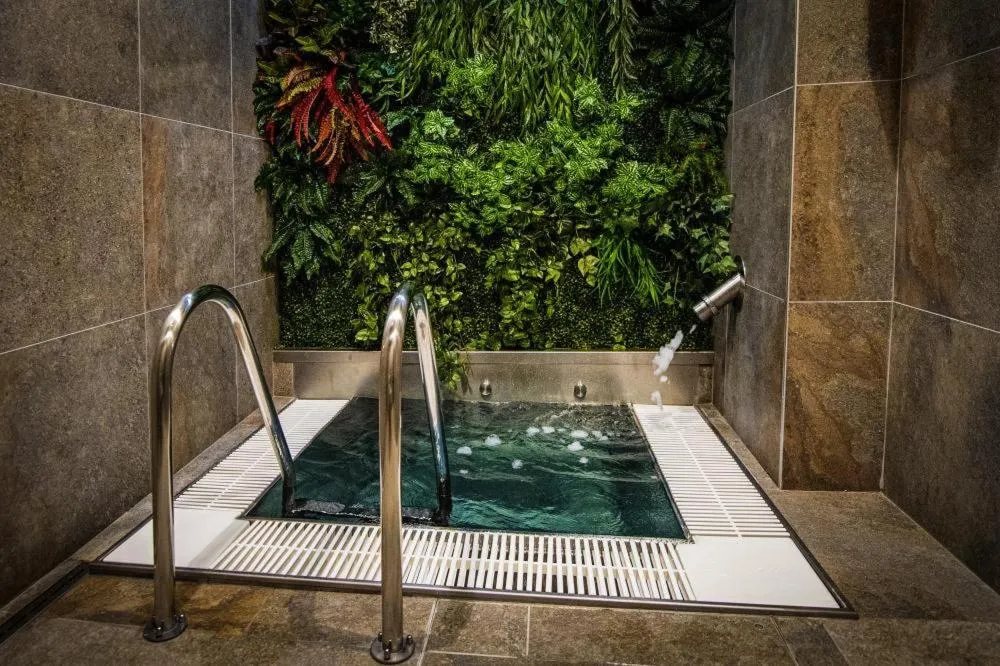 Hot Tub in Hotel Berounka