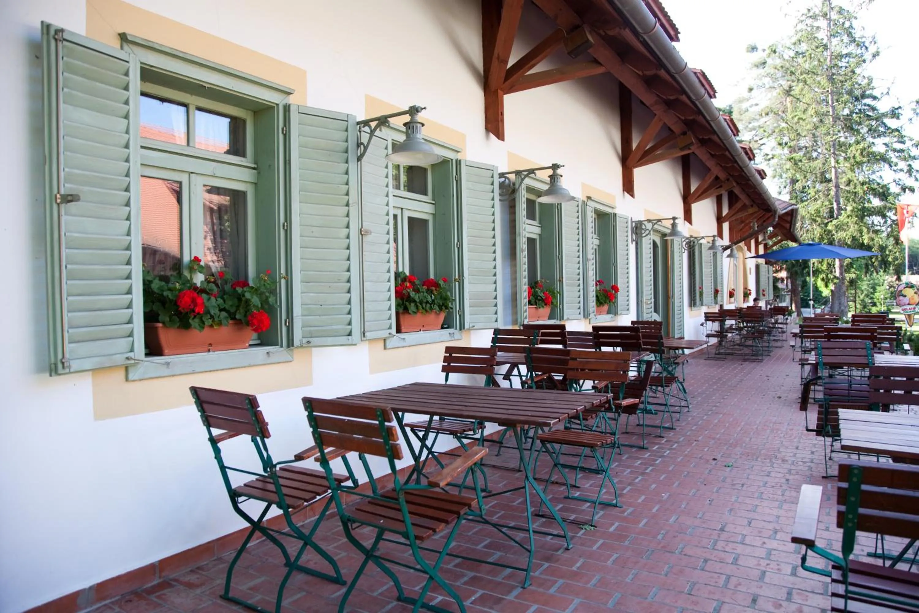 Restaurant/places to eat in Abbazia Country Club