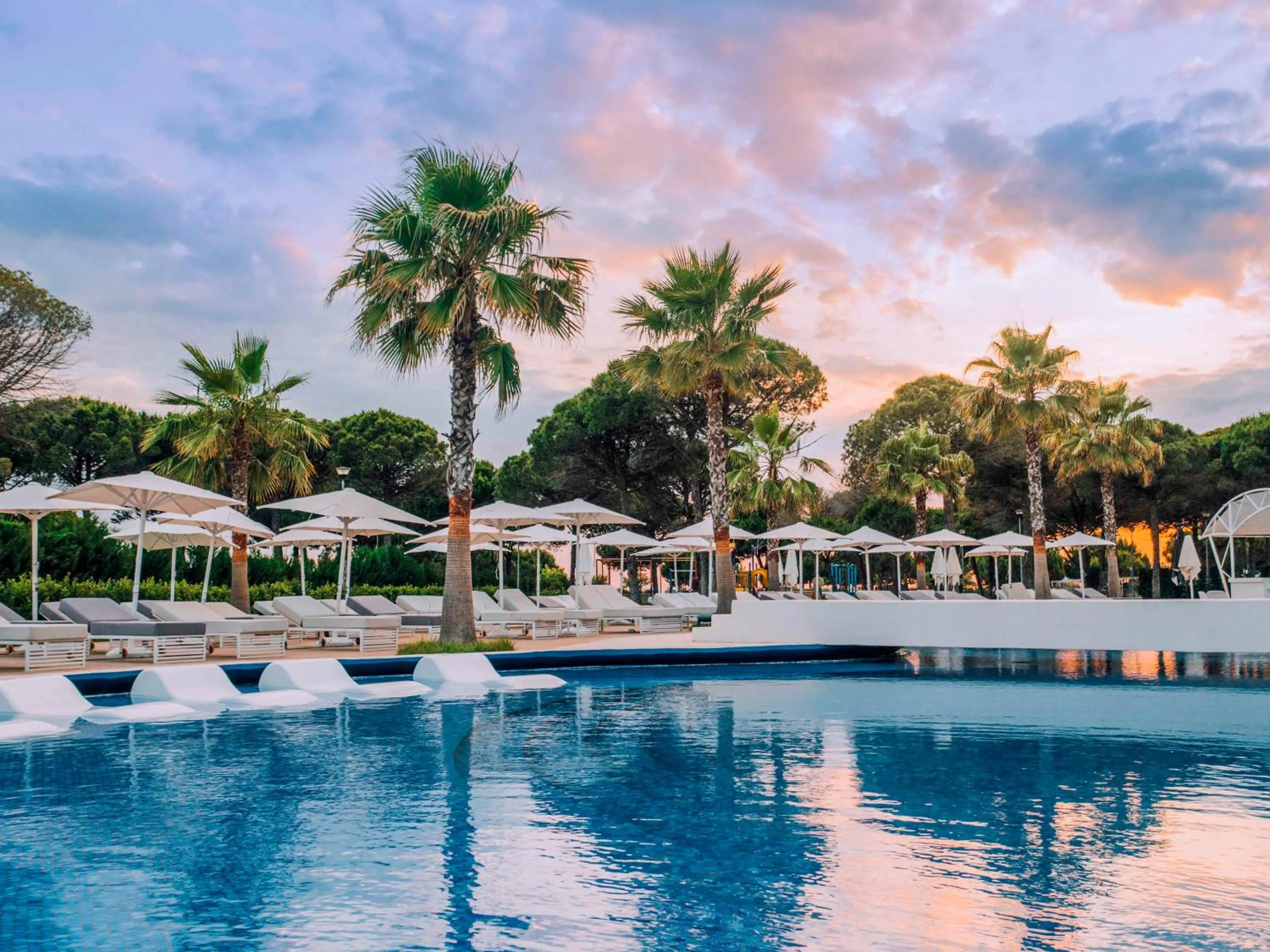 Swimming pool in Mövenpick Hotel Lalez Durres
