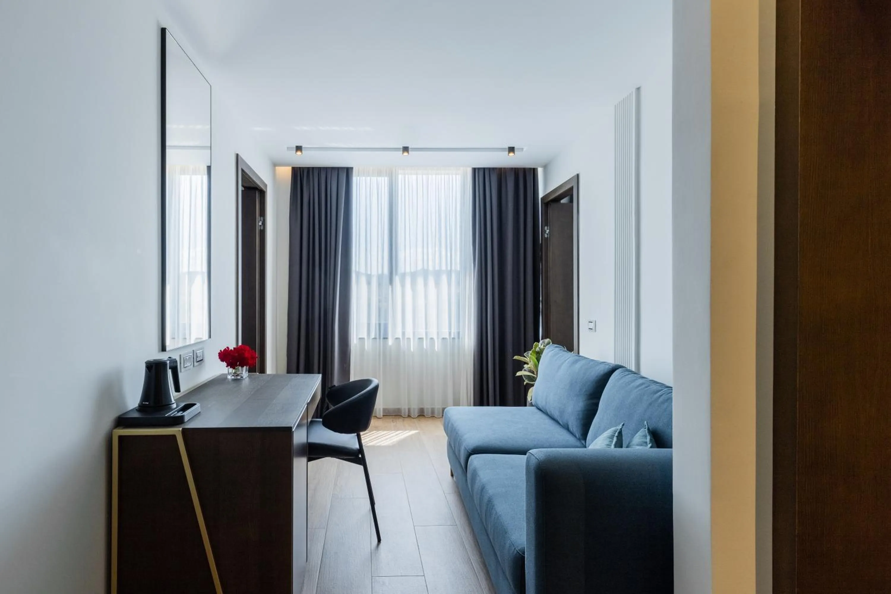 Living room in Mövenpick Hotel Lalez Durres