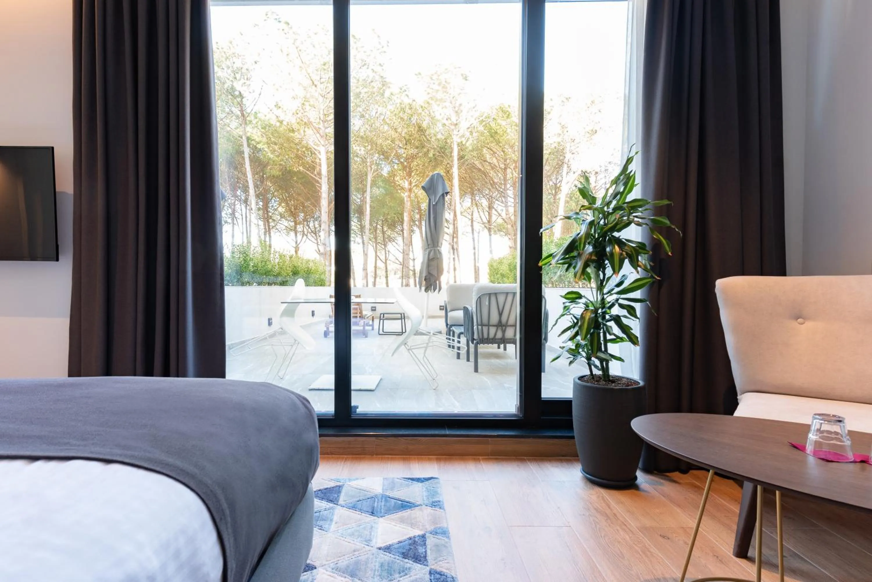 View (from property/room), Bed in Mövenpick Hotel Lalez Durres