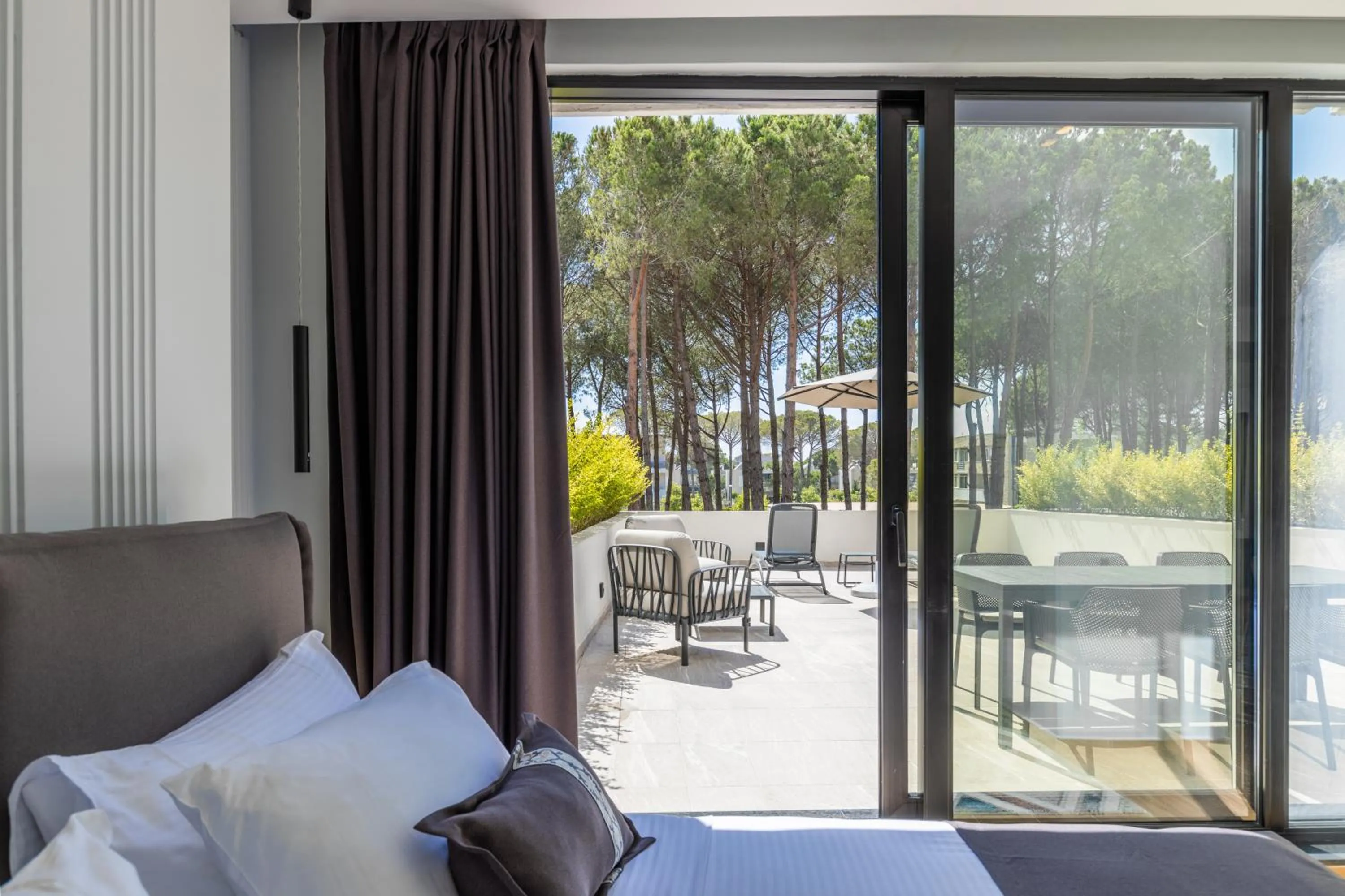 View (from property/room), Bed in Mövenpick Hotel Lalez Durres