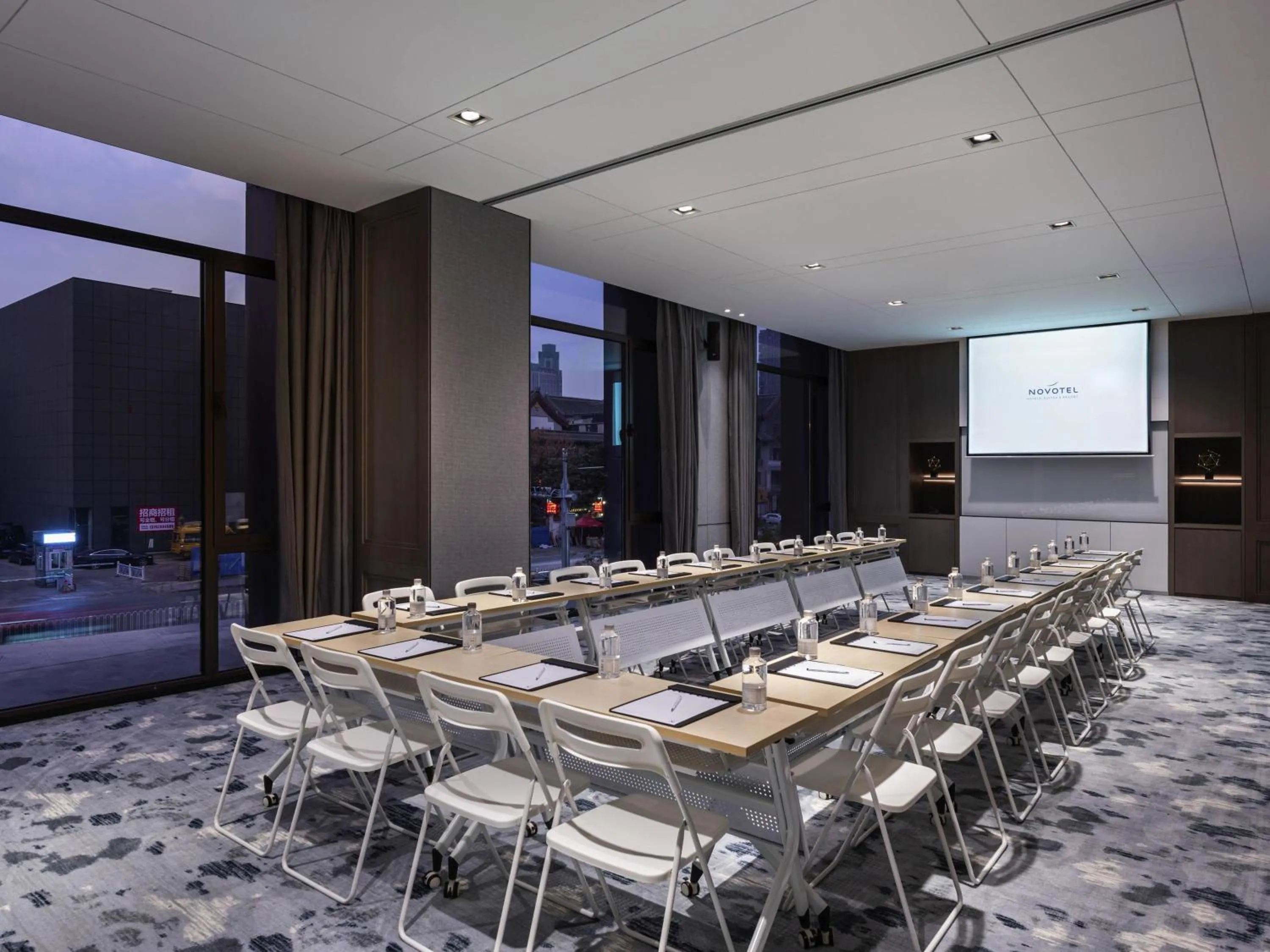 Property building in Novotel Tianjin Drum Tower