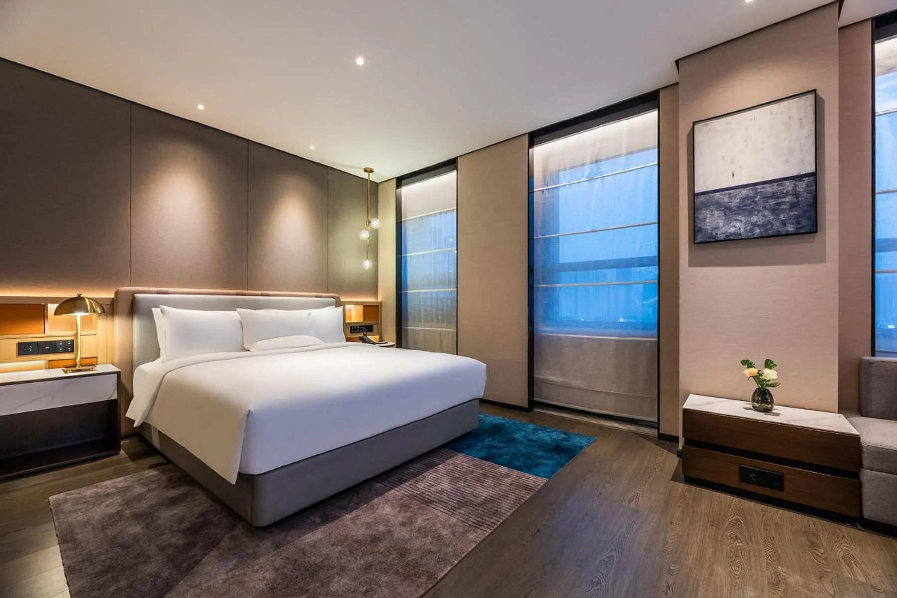 Photo of the whole room, Bed in Novotel Tianjin Drum Tower