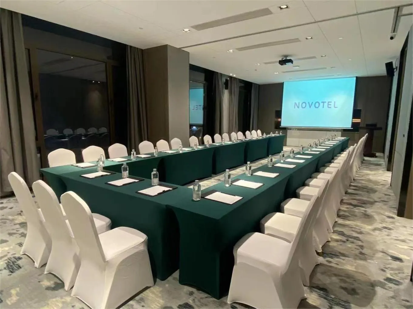 Meeting/conference room in Novotel Tianjin Drum Tower