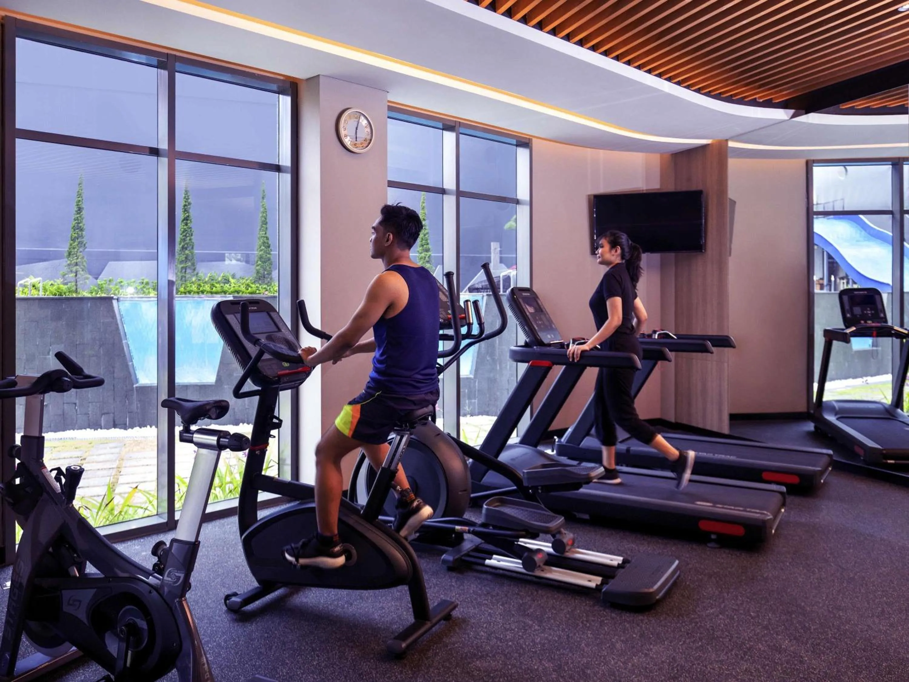 Fitness centre/facilities in Grand Mercure Malang