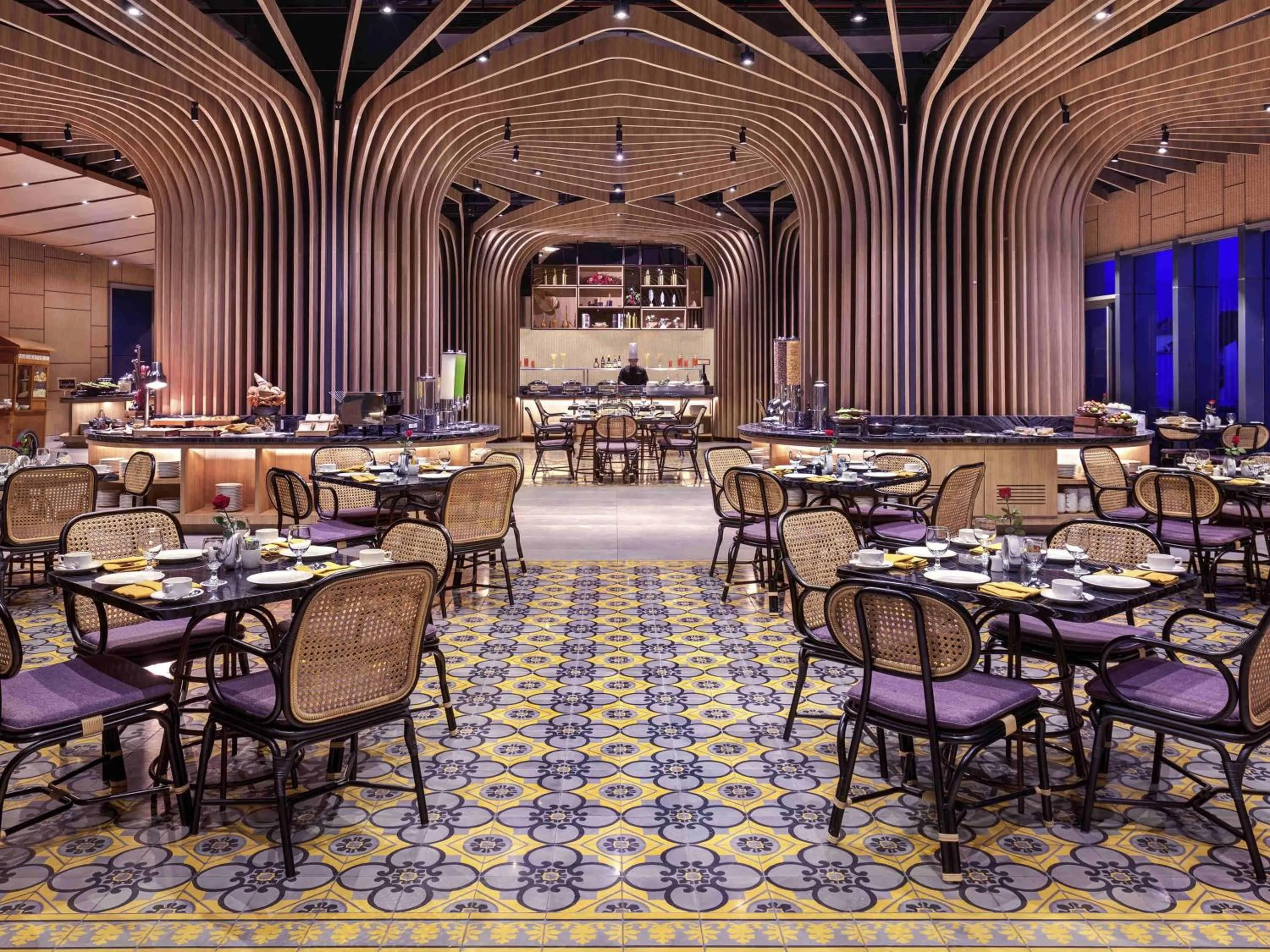 Restaurant/places to eat in Grand Mercure Malang