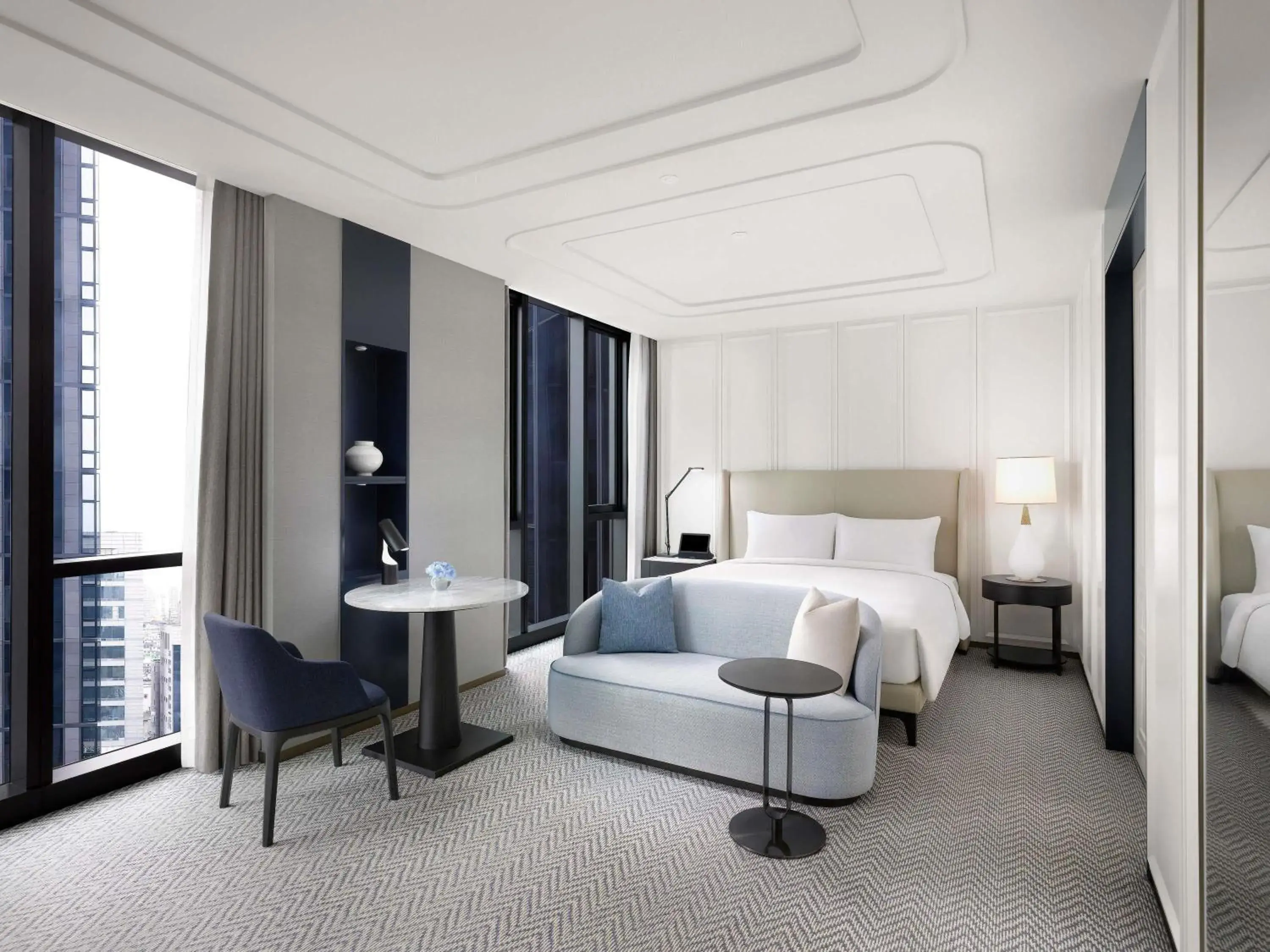 Magnifique Room with 1 King Size Bed in Sofitel Ambassador Seoul Hotel & Serviced Residences Magnifique Room with 1 King Size Bed in Sofitel Ambassador Seoul Hotel & Serviced Residences