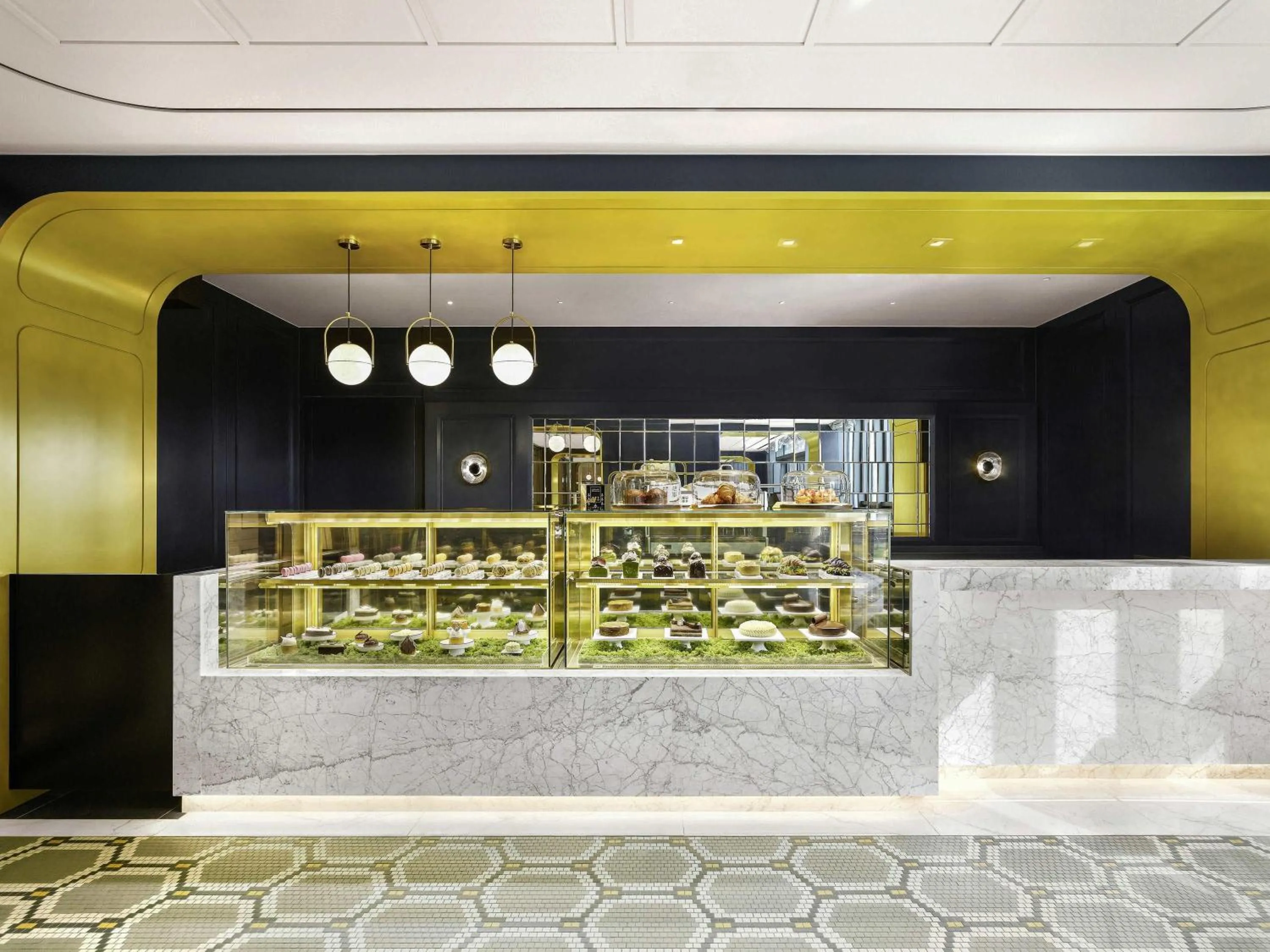 Lounge or bar in Sofitel Ambassador Seoul Hotel & Serviced Residences