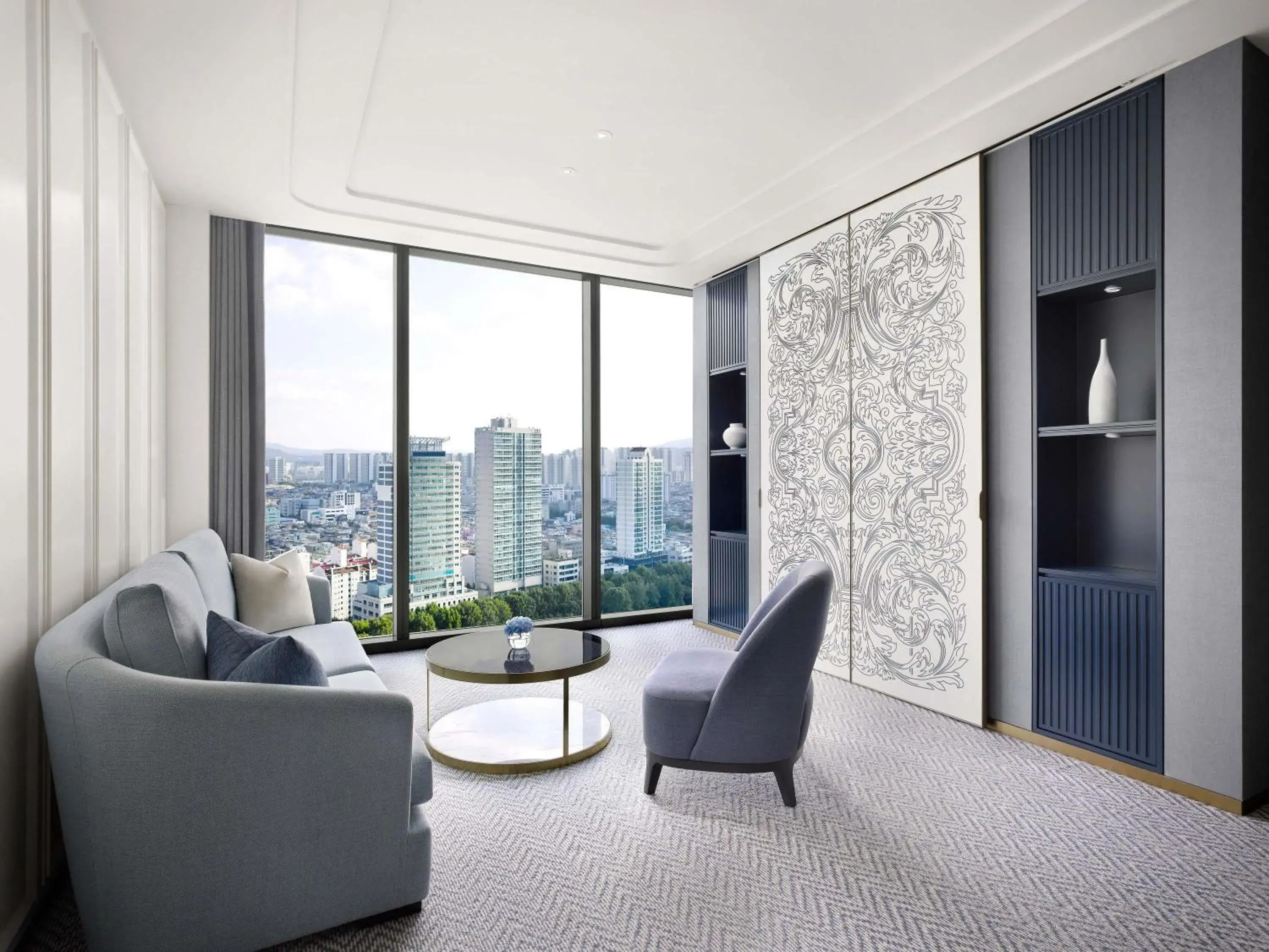 Prestige Suite with Club Millésime Access, 1 King Size Bed, Lake View - single occupancy in Sofitel Ambassador Seoul Hotel & Serviced Residences Prestige Suite with Club Millésime Access, 1 King Size Bed, Lake View - single occupancy in Sofitel Ambassador Seoul Hotel & Serviced Residences