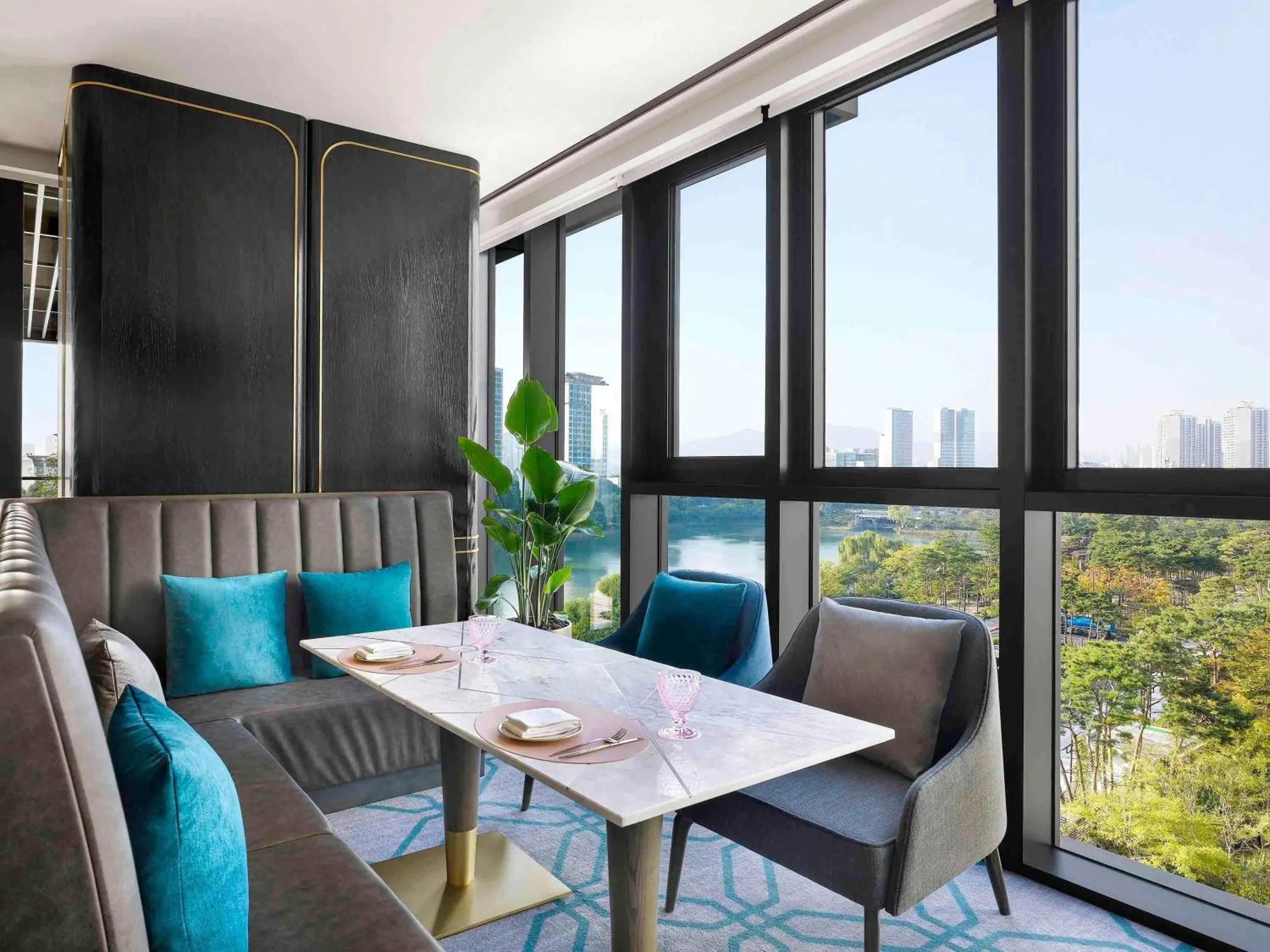 Restaurant/places to eat in Sofitel Ambassador Seoul Hotel & Serviced Residences