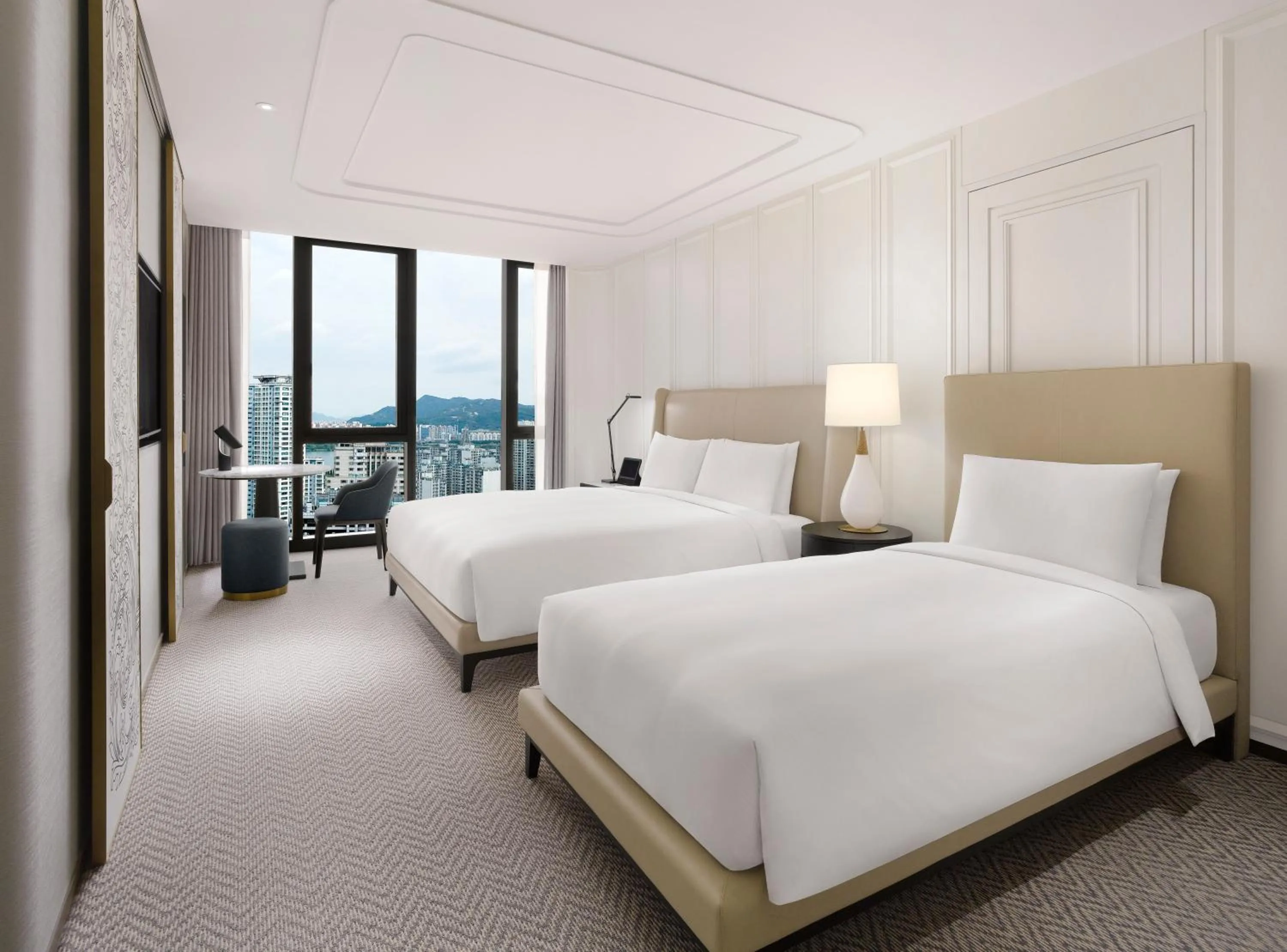 Bed in Sofitel Ambassador Seoul Hotel & Serviced Residences