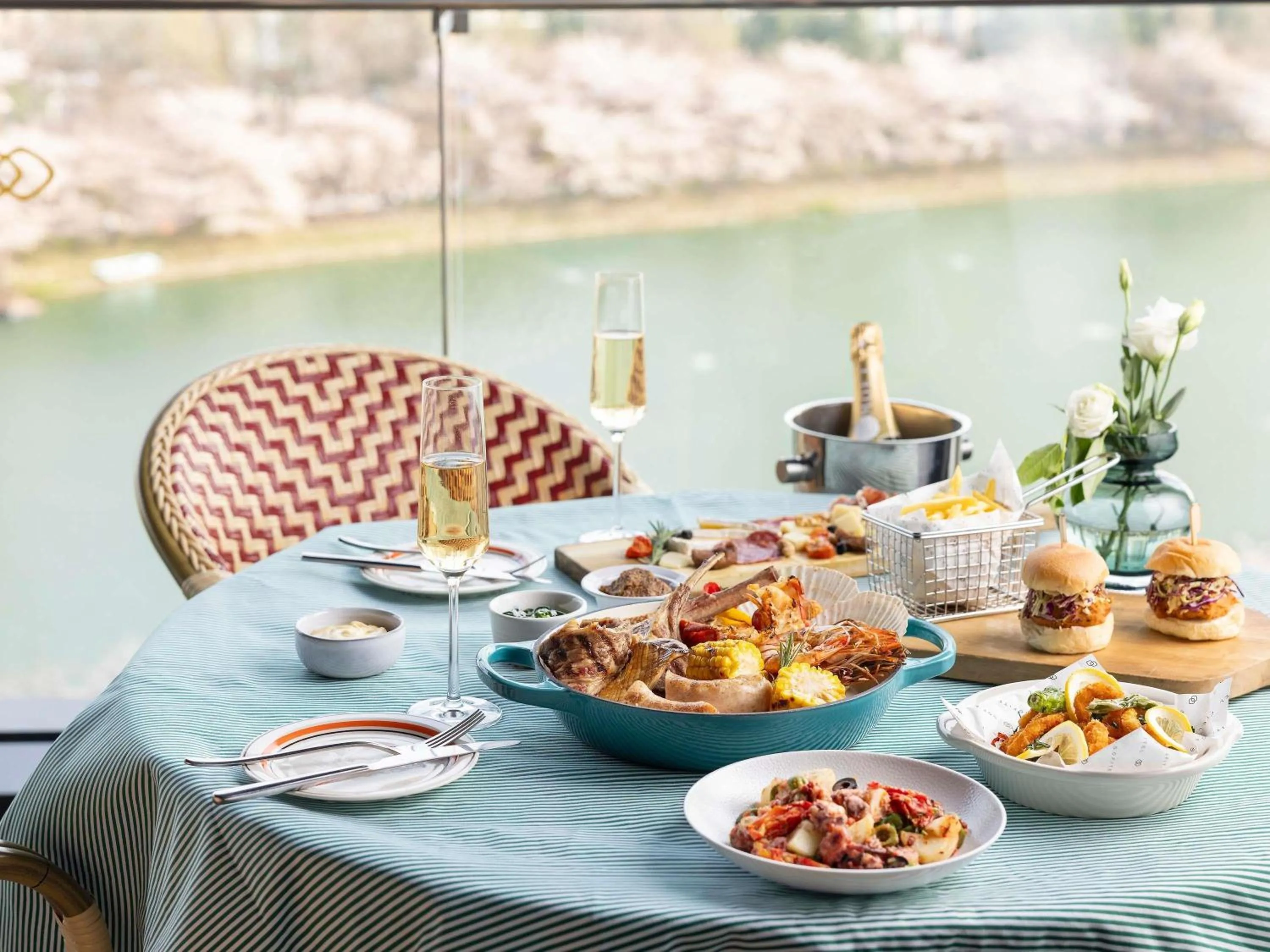 Restaurant/places to eat in Sofitel Ambassador Seoul Hotel & Serviced Residences