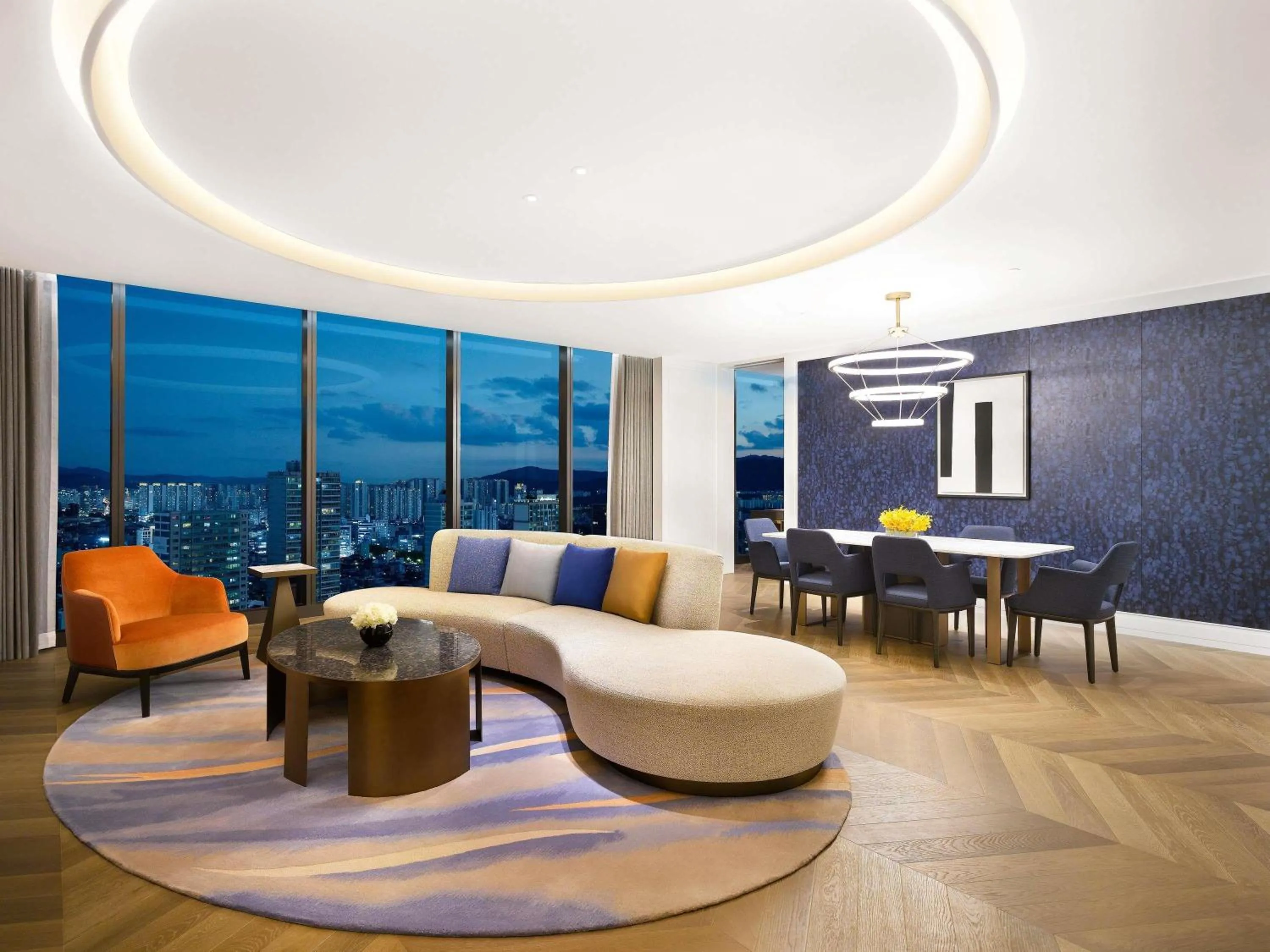 Bedroom in Sofitel Ambassador Seoul Hotel & Serviced Residences