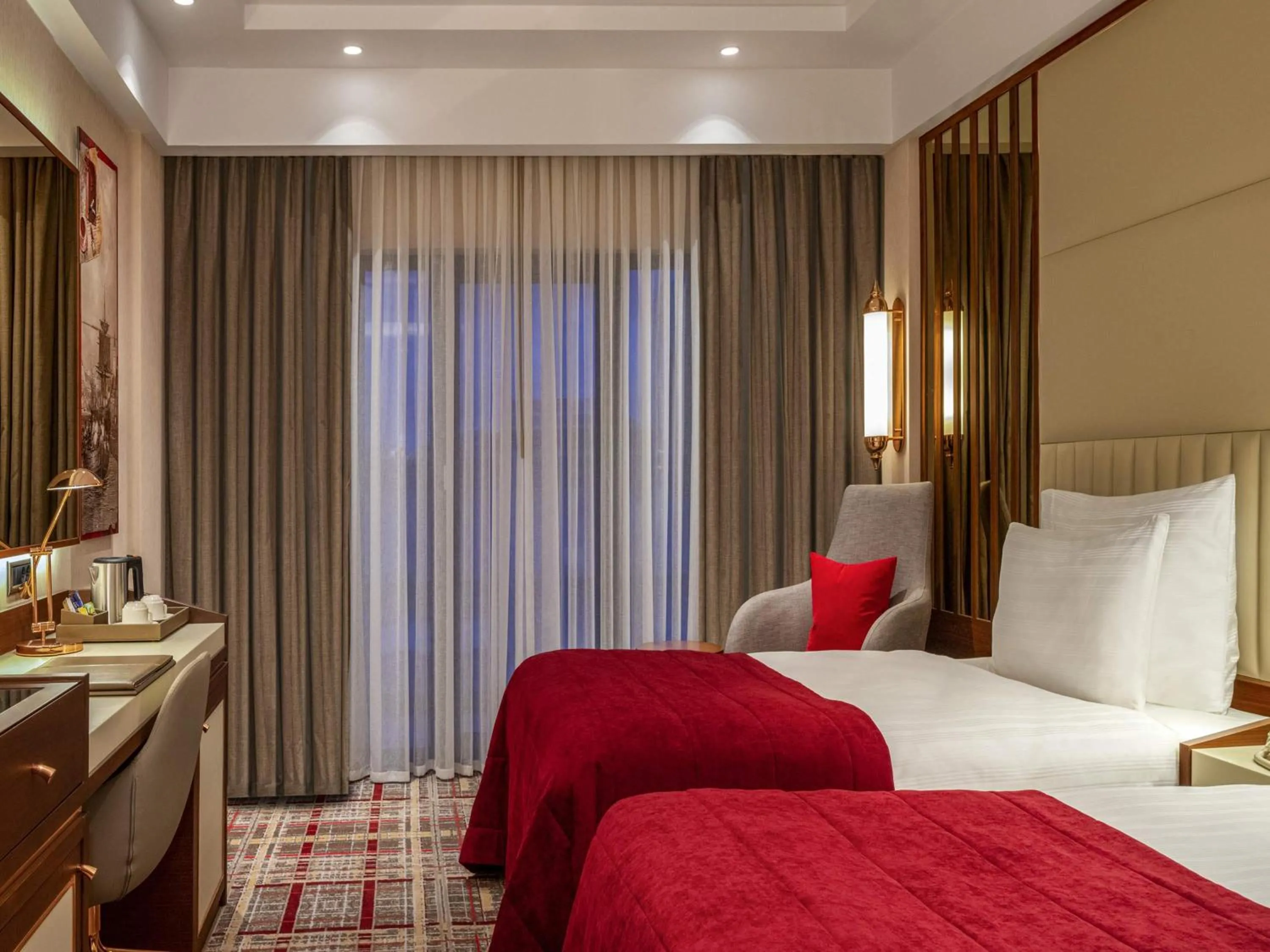 Bedroom, Bed in Mövenpick Hotel Istanbul Asia Airport