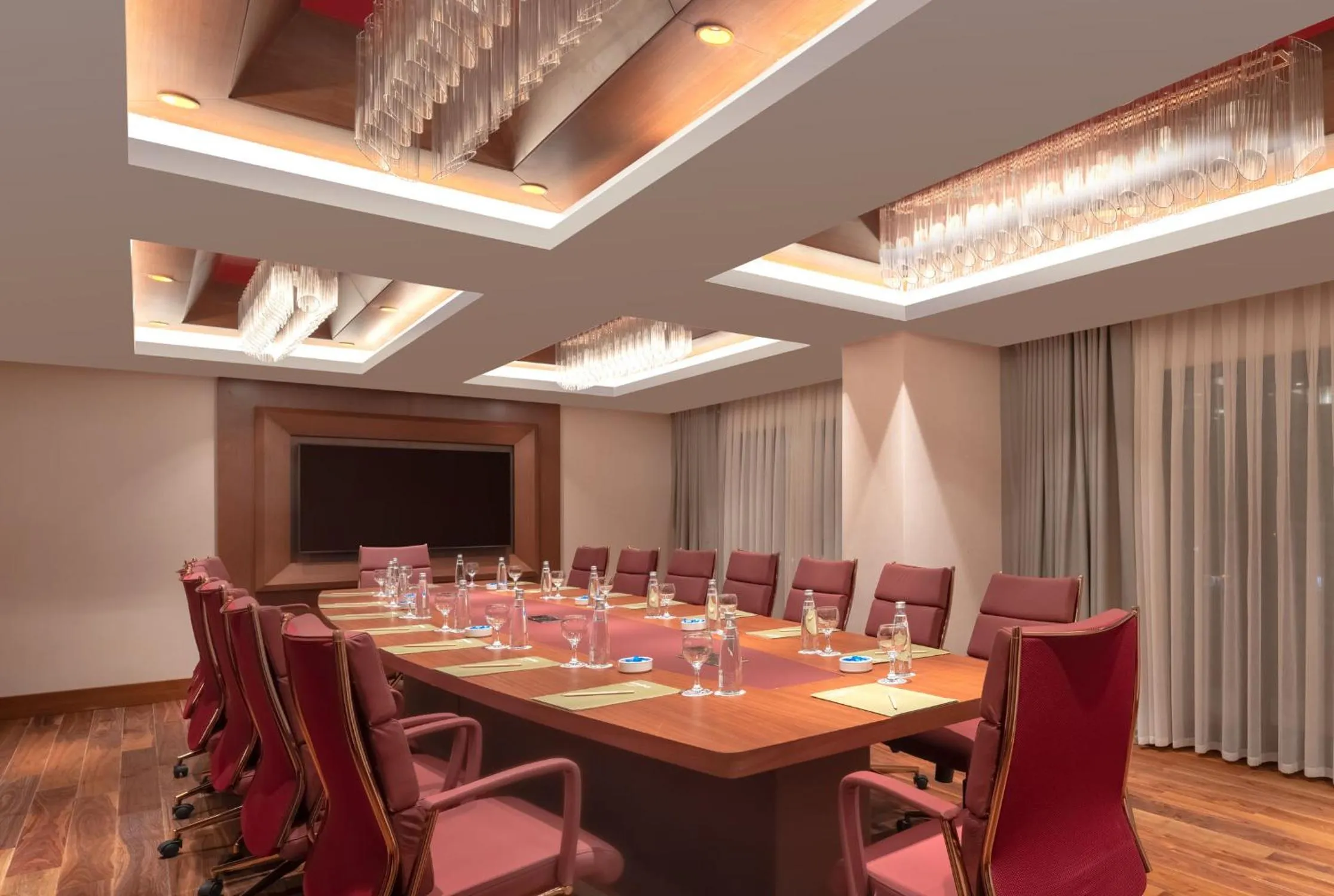 Business facilities in Mövenpick Hotel Istanbul Asia Airport