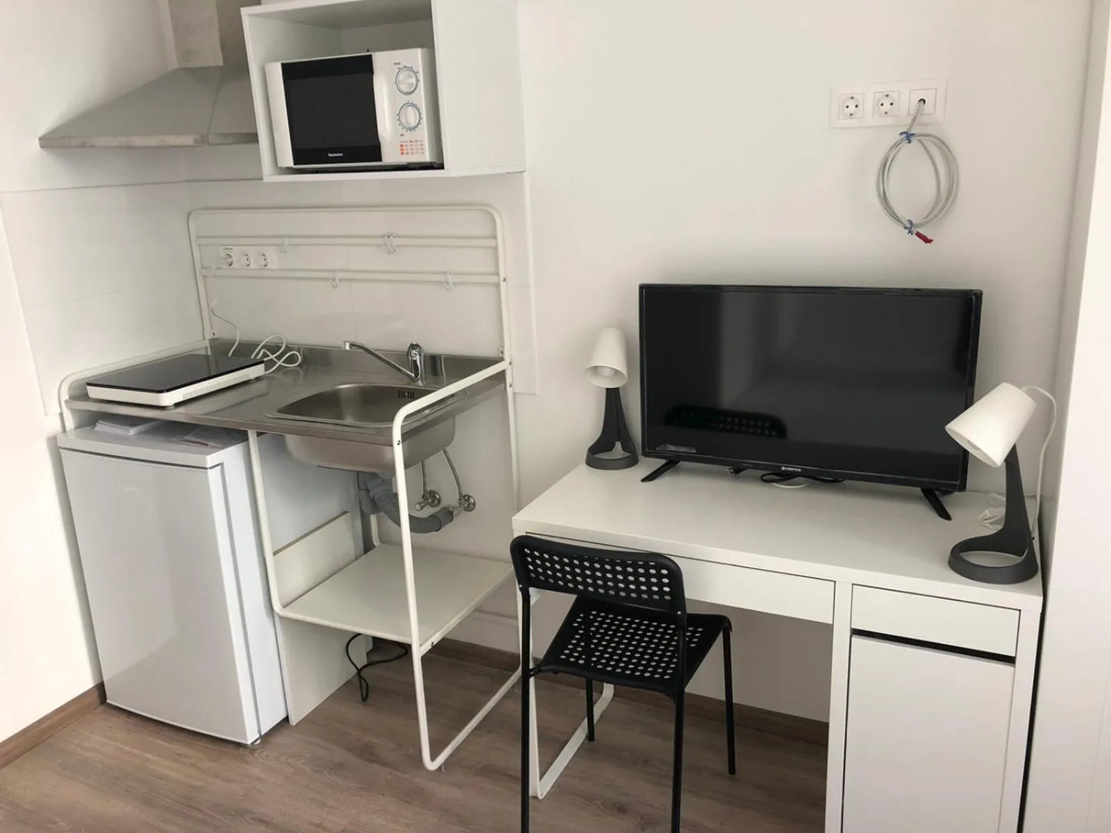 Kitchen or kitchenette in Omega Apartments Budapest