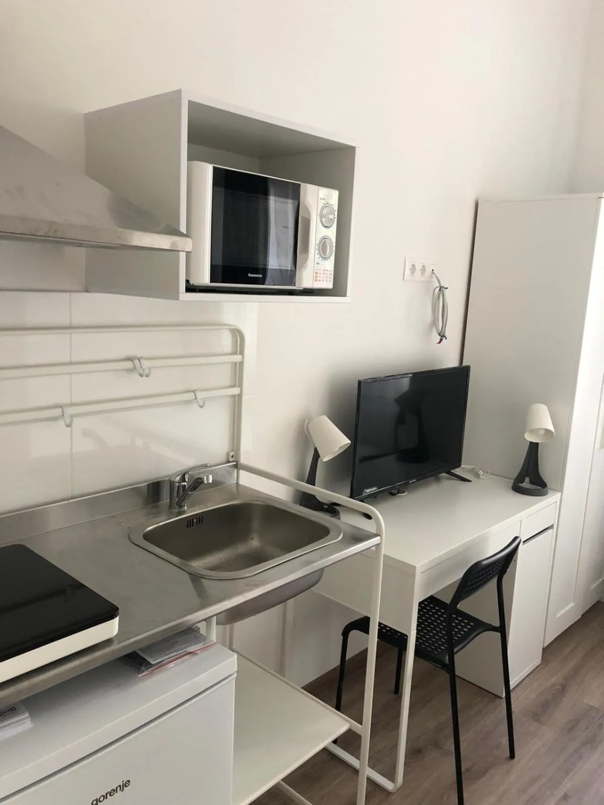 Kitchen or kitchenette in Omega Apartments Budapest